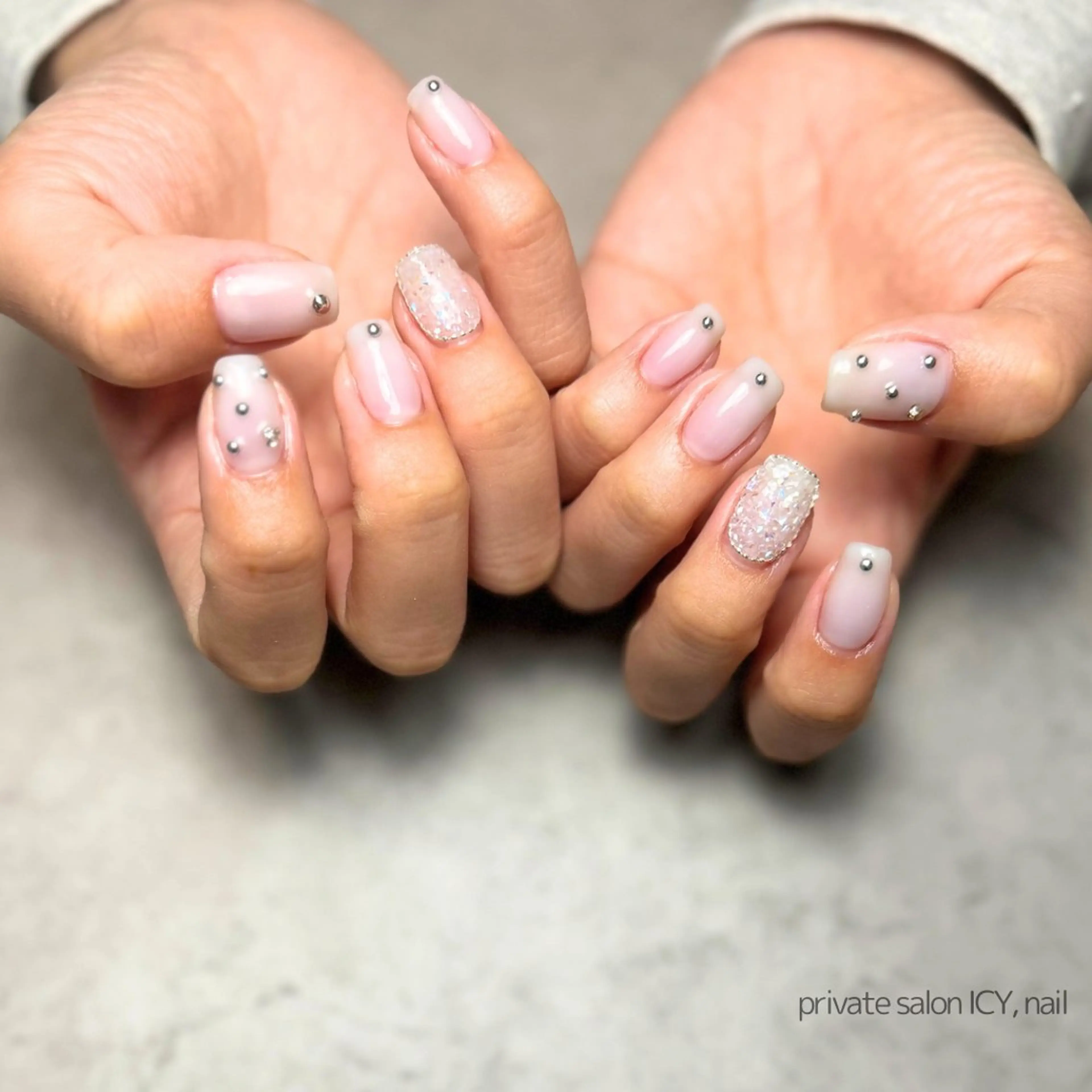 ネイル ハンドネイル ICY,nail REINAのネイルデザイン