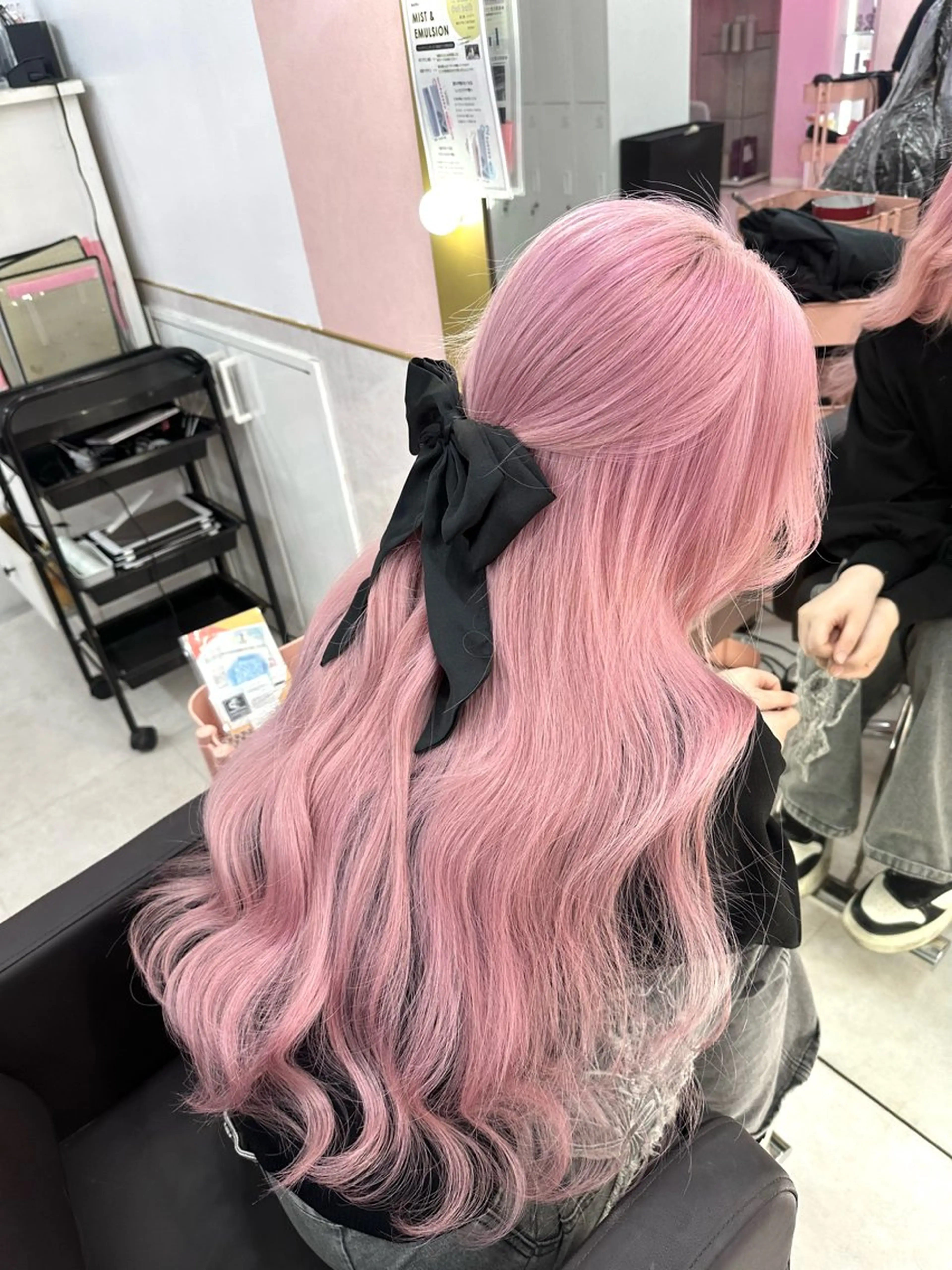 ロング ✨色落ちまで可愛い✨ MANATO🎨🌈のヘアスタイル