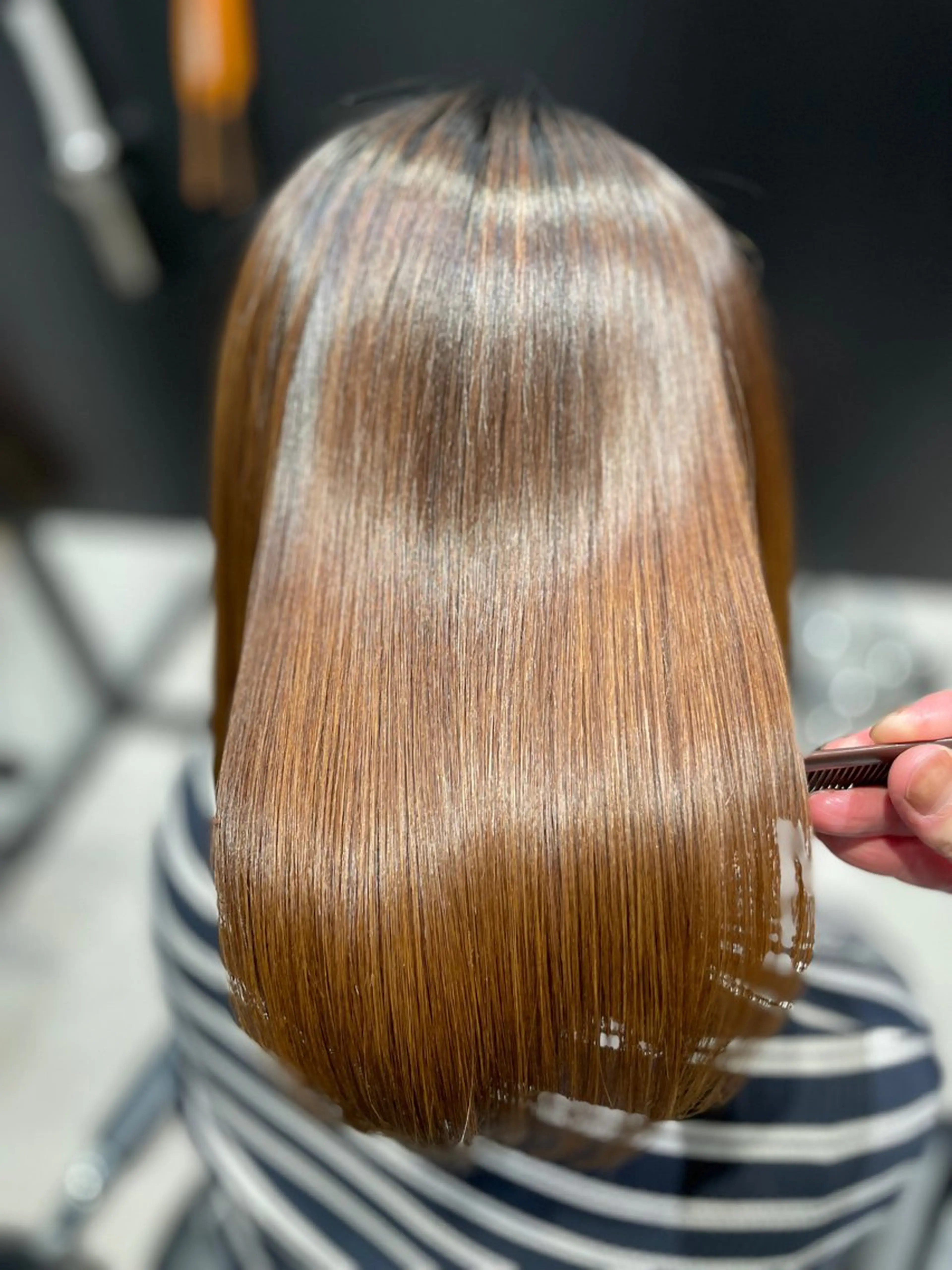 髪質改善トリートメント+カットの写真