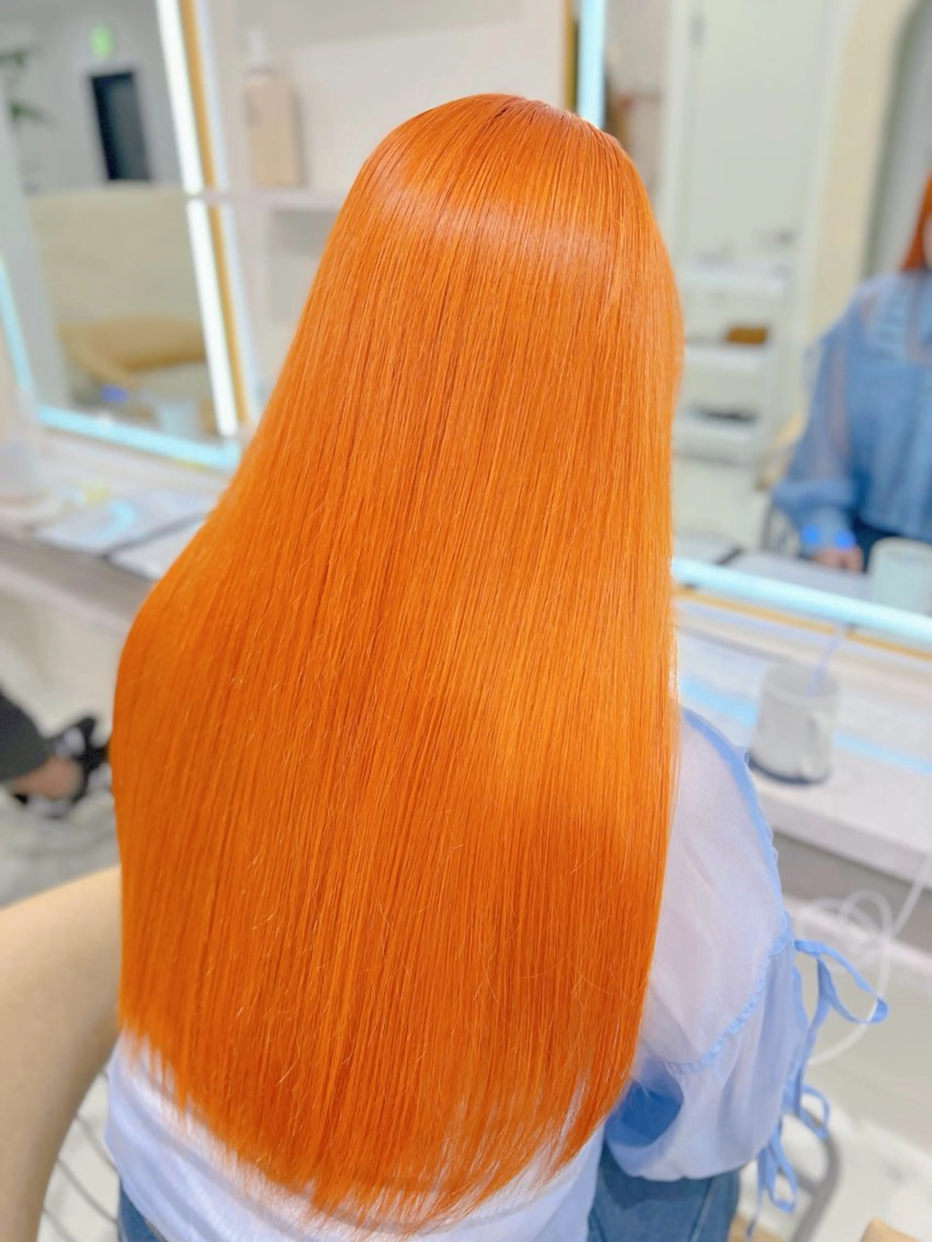 ロング カラー オレンジ SE ITAのヘアスタイル