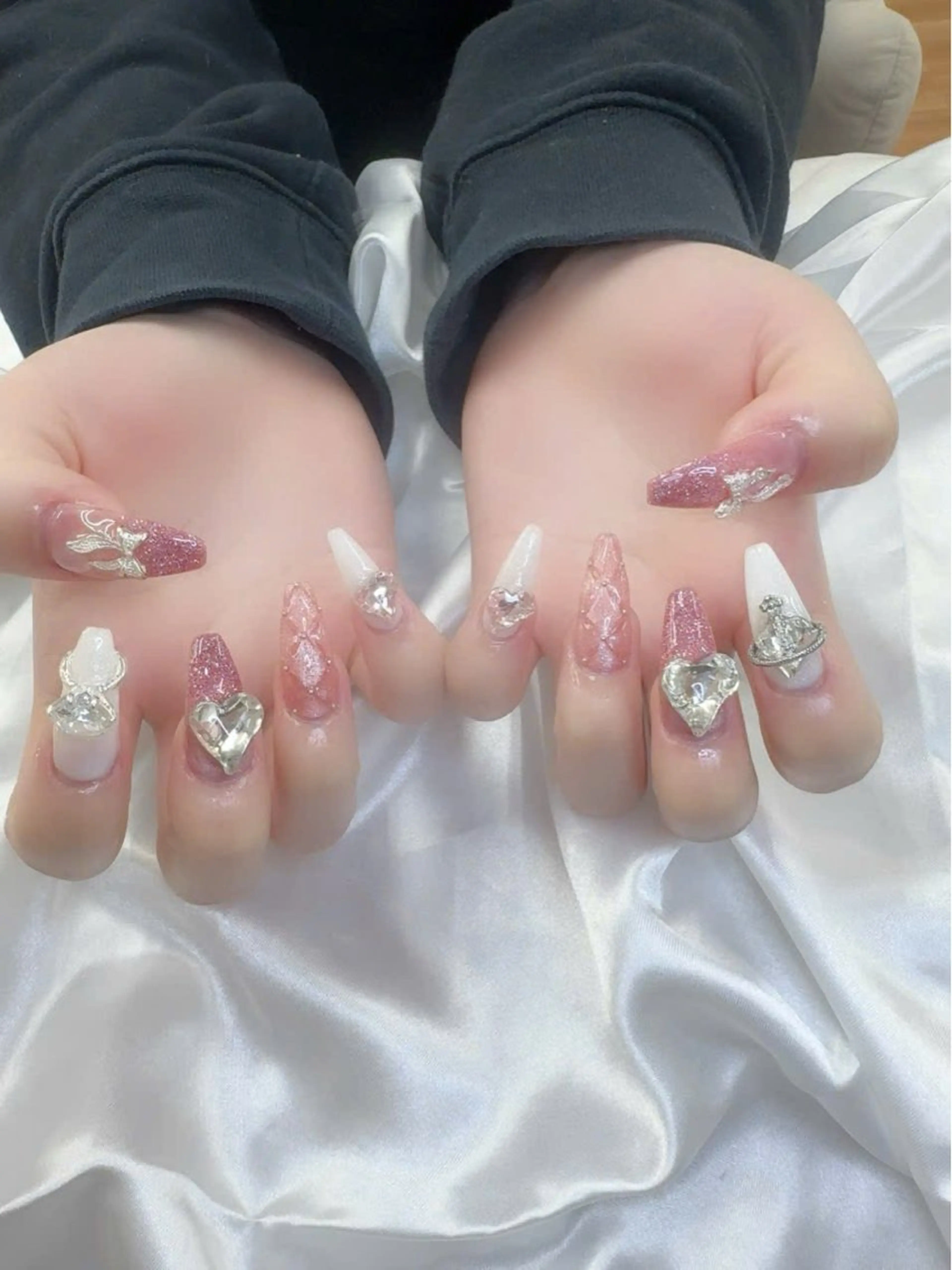 ネイル べっ甲ネイル チークネイル 成人式 フラッシュネイル フレンチネイル ハンドネイル ハンドケア Hara Nail 【パラジェル使用】のネイルデザイン