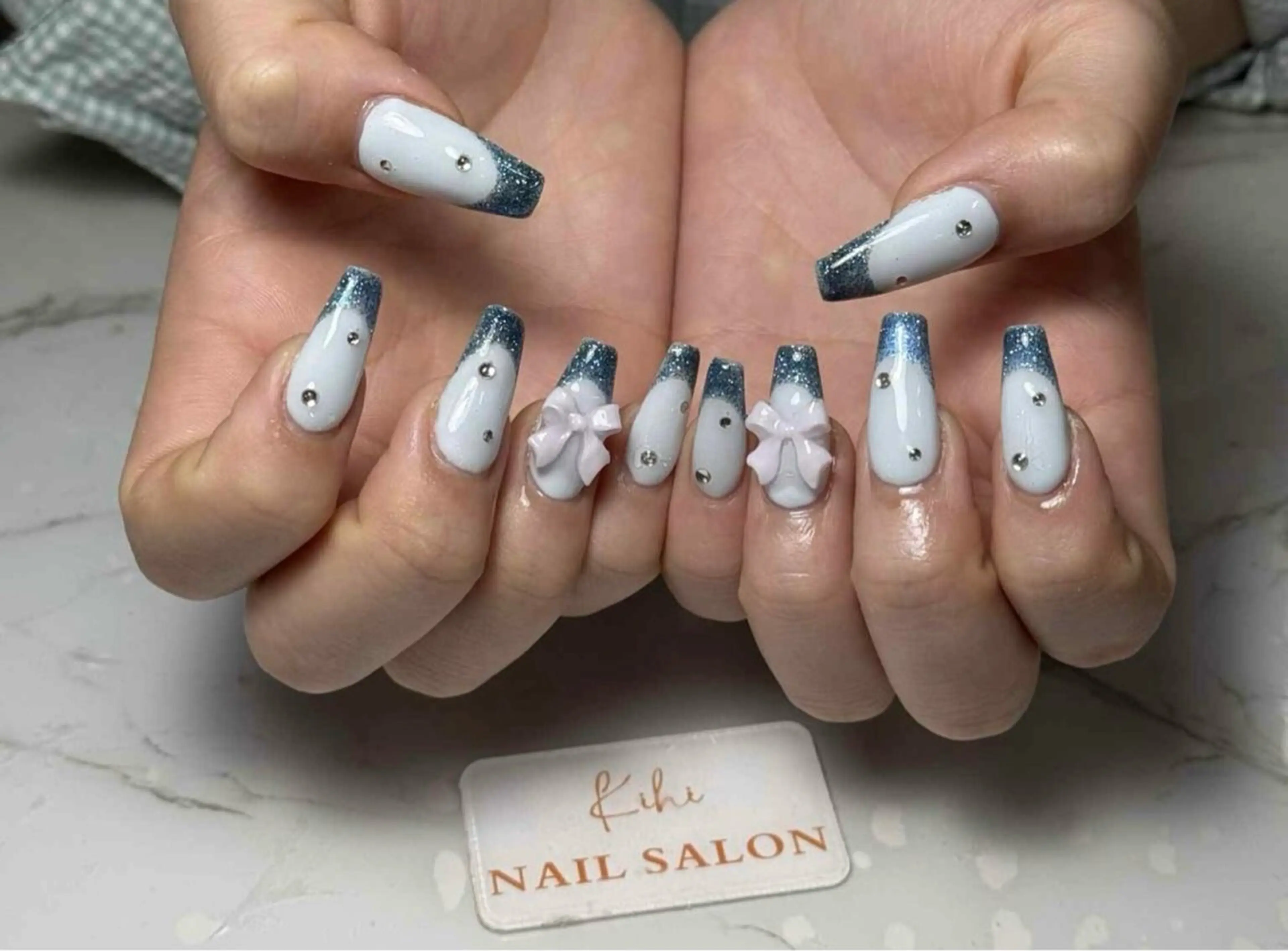 ネイル アートネイル ジェルネイル キラキラネイル 韓国ネイル スカルプネイル 清水 ユナのネイルデザイン
