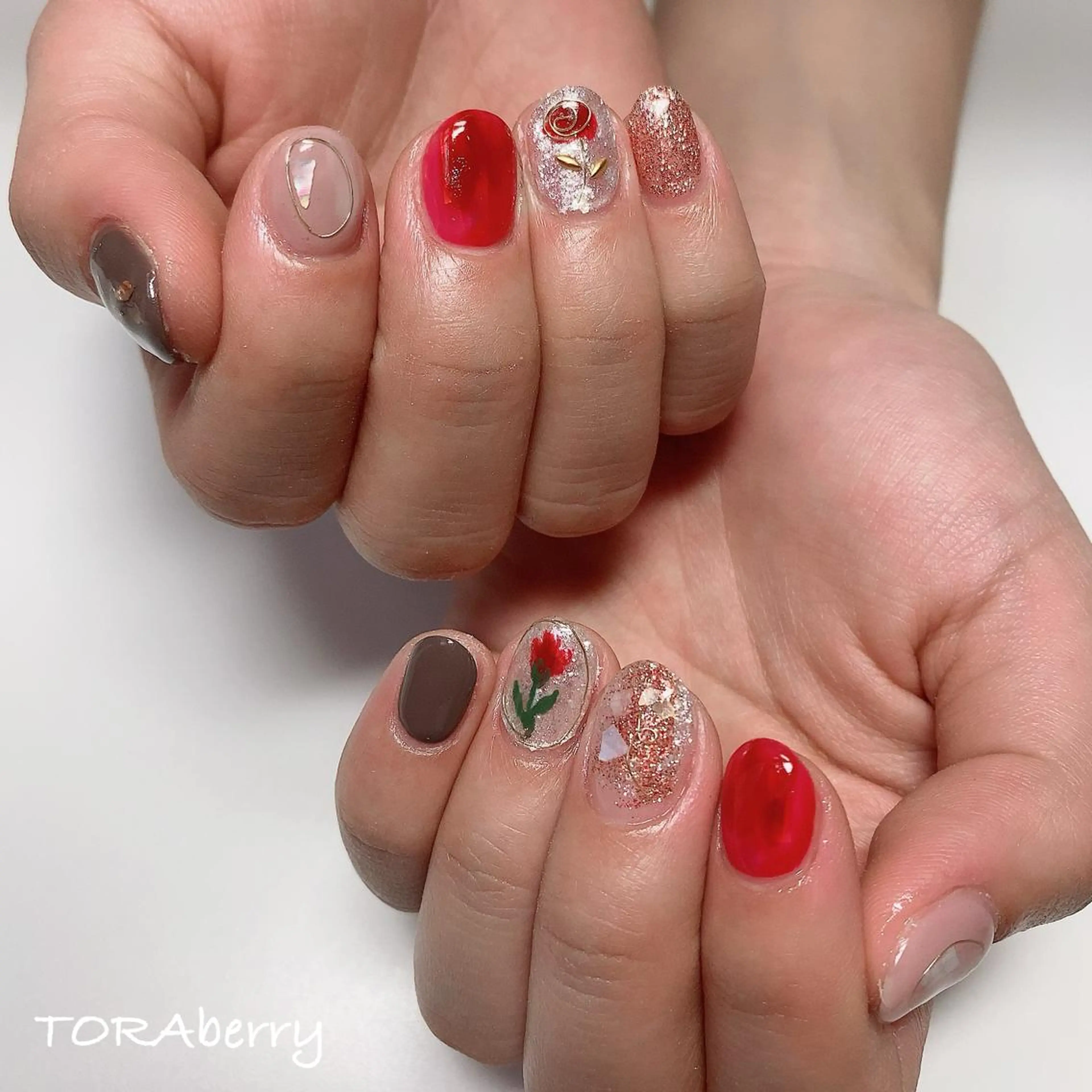 ネイル ネイリスト なつみのネイルデザイン