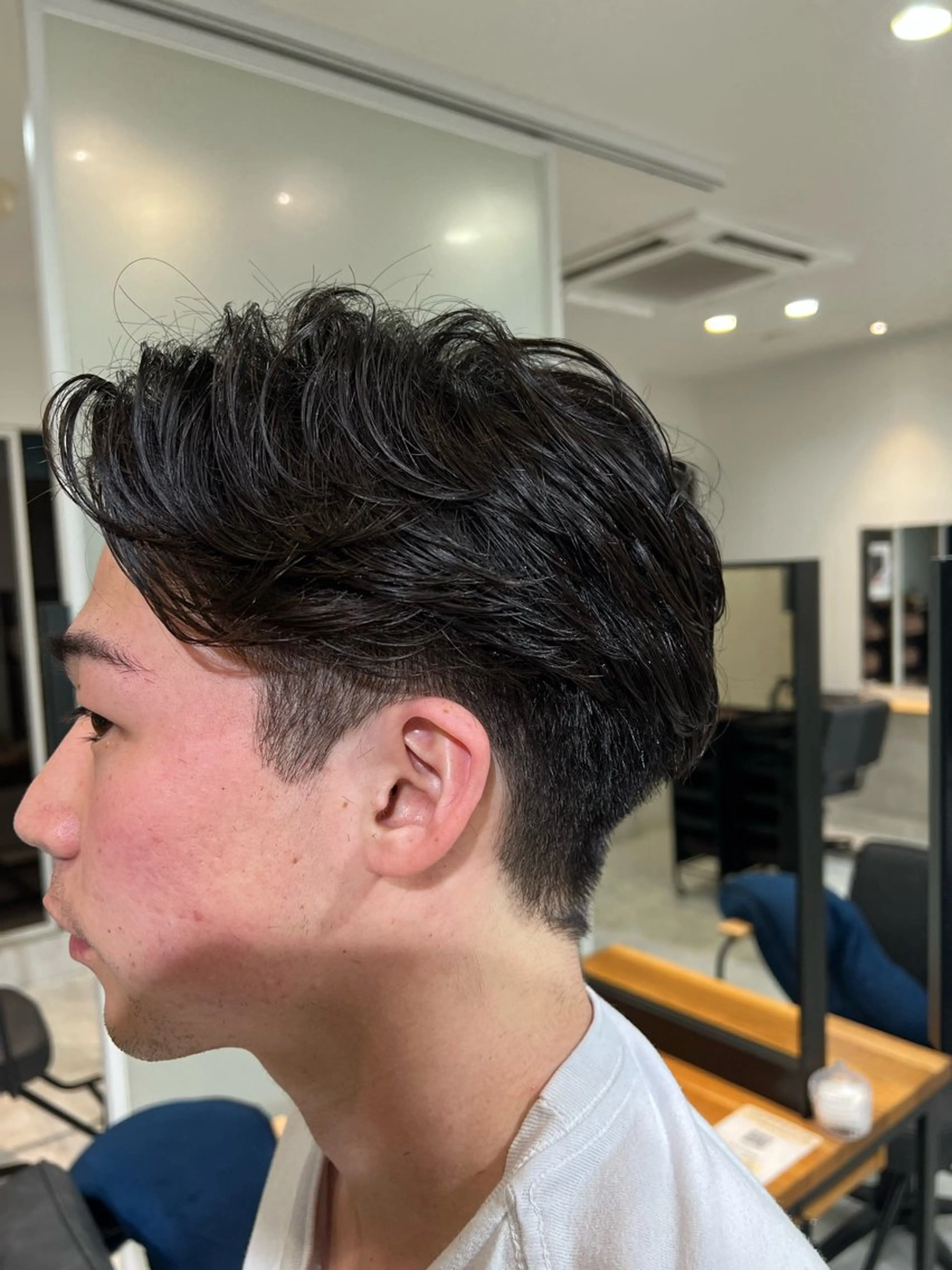 パーマ メンズ メンズパーマ ニュアンスパーマ カット パーマ 流山おおたかの森 林悠仁のヘアスタイル