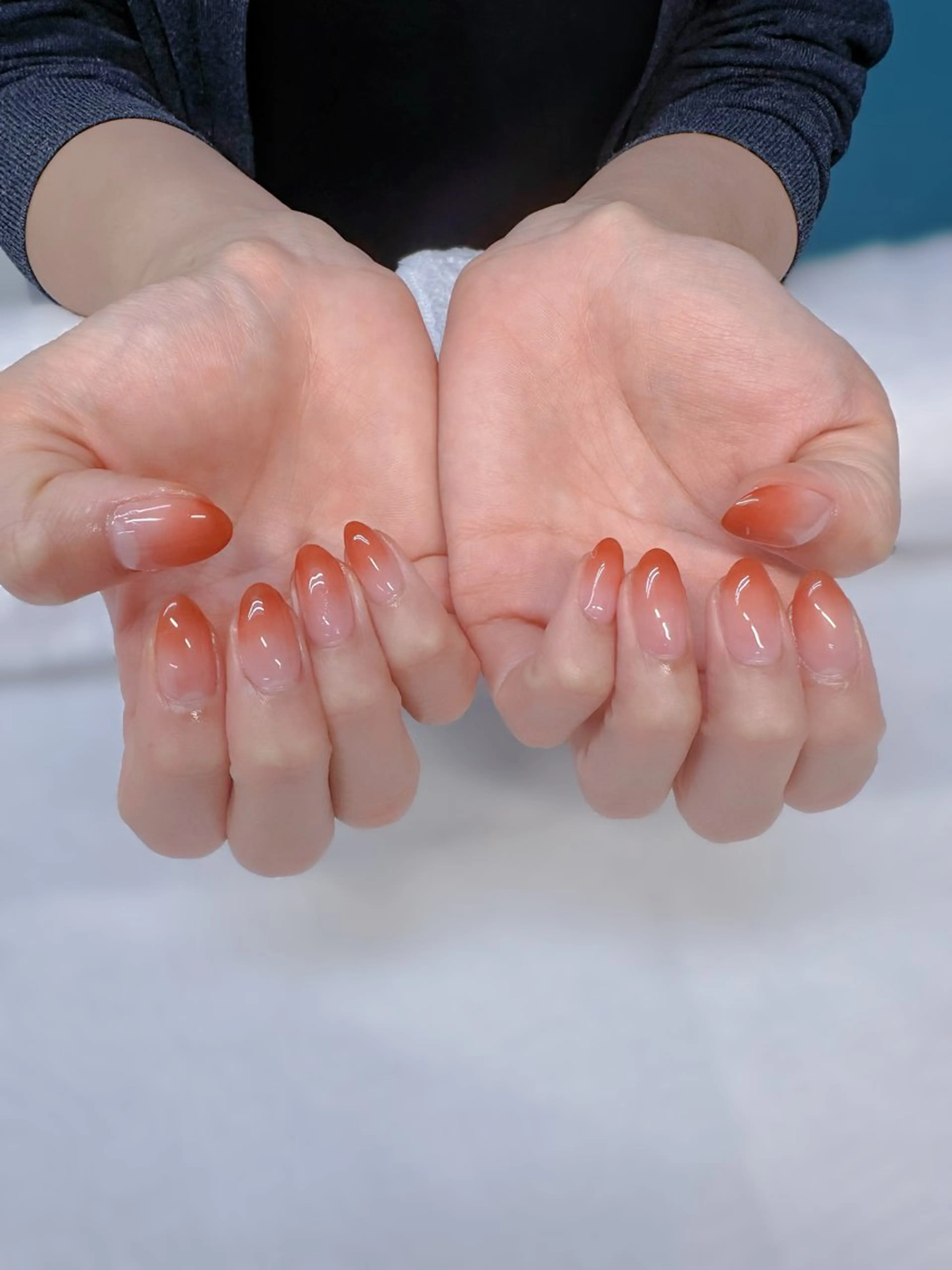 ネイル グラデーション Maggie nailクロのネイルデザイン