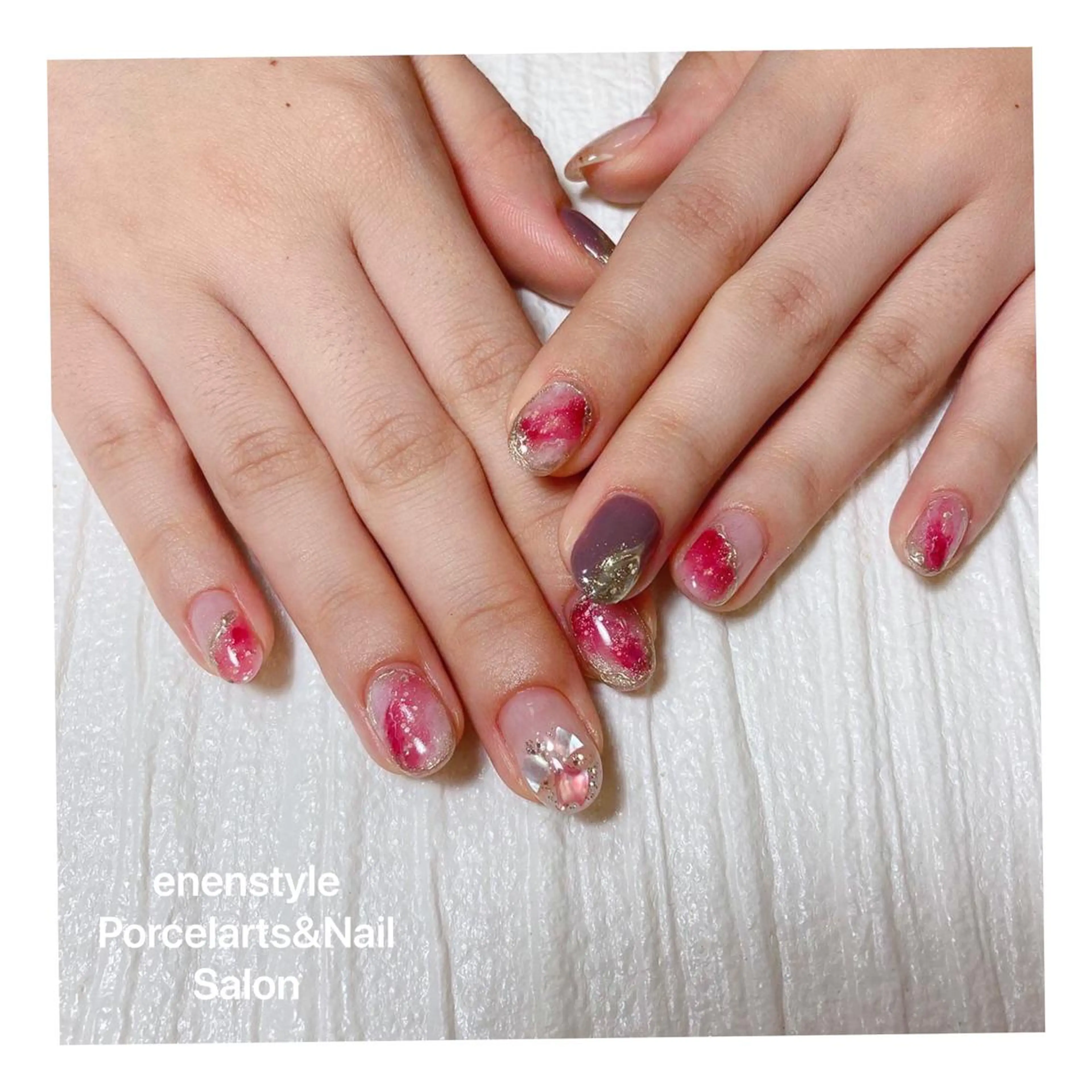 ミディアム ネイル ハンドネイル 👑enen style👑のネイルデザイン