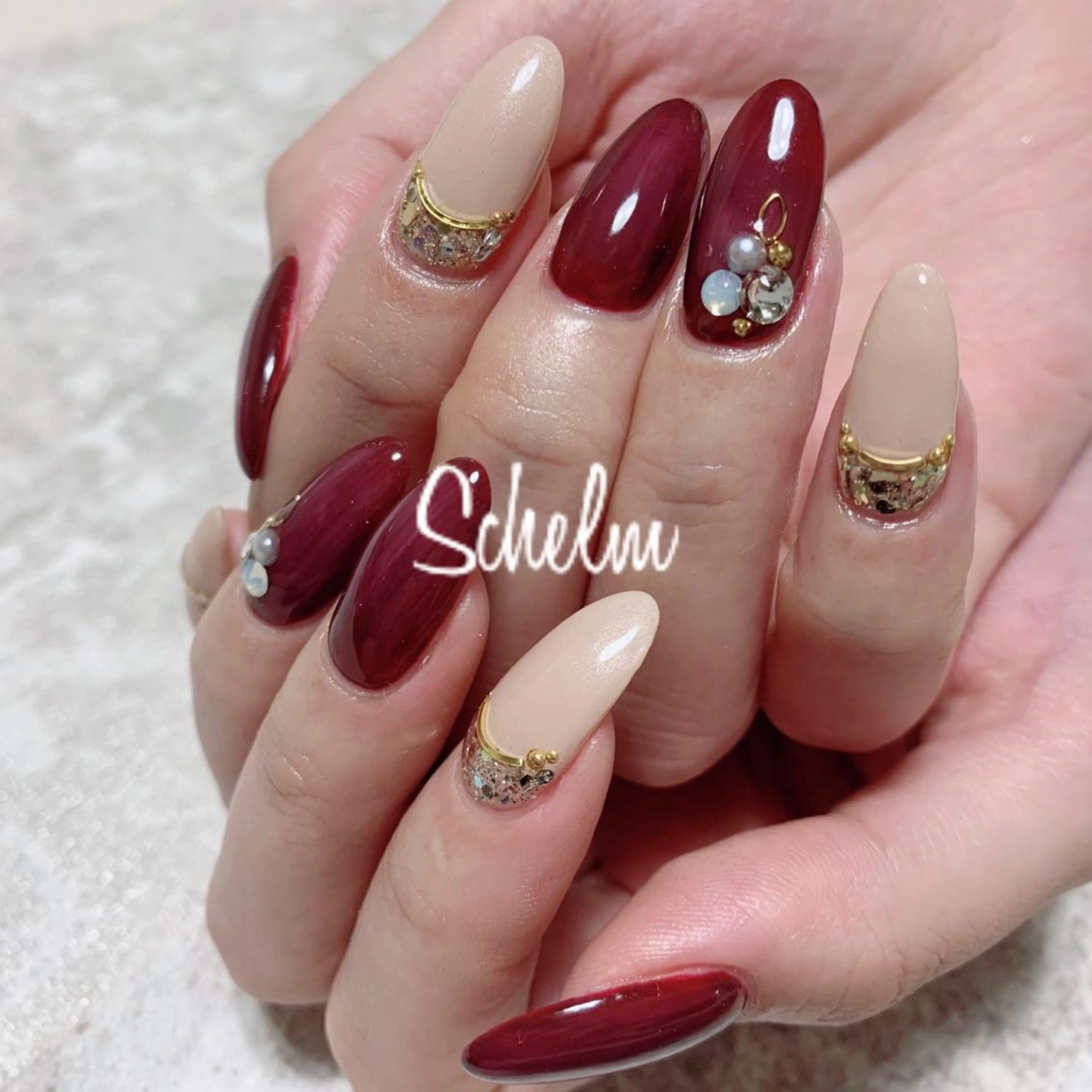 ネイル ハンドネイル nail room シュレムのネイルデザイン