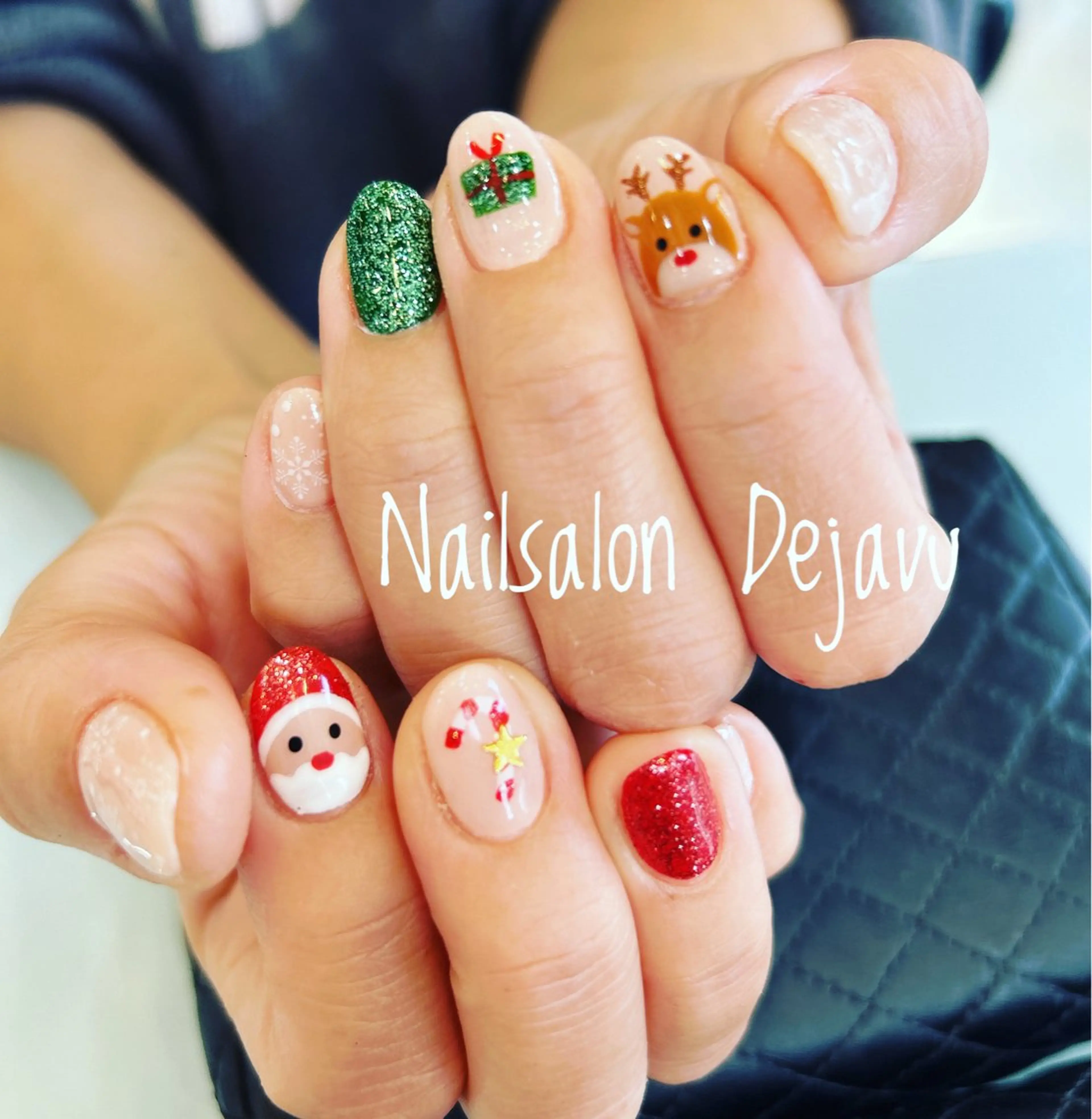 ネイル 持ち込み 冬ネイル クリスマス ハンドネイル Nailsalon Dejavuのネイルデザイン