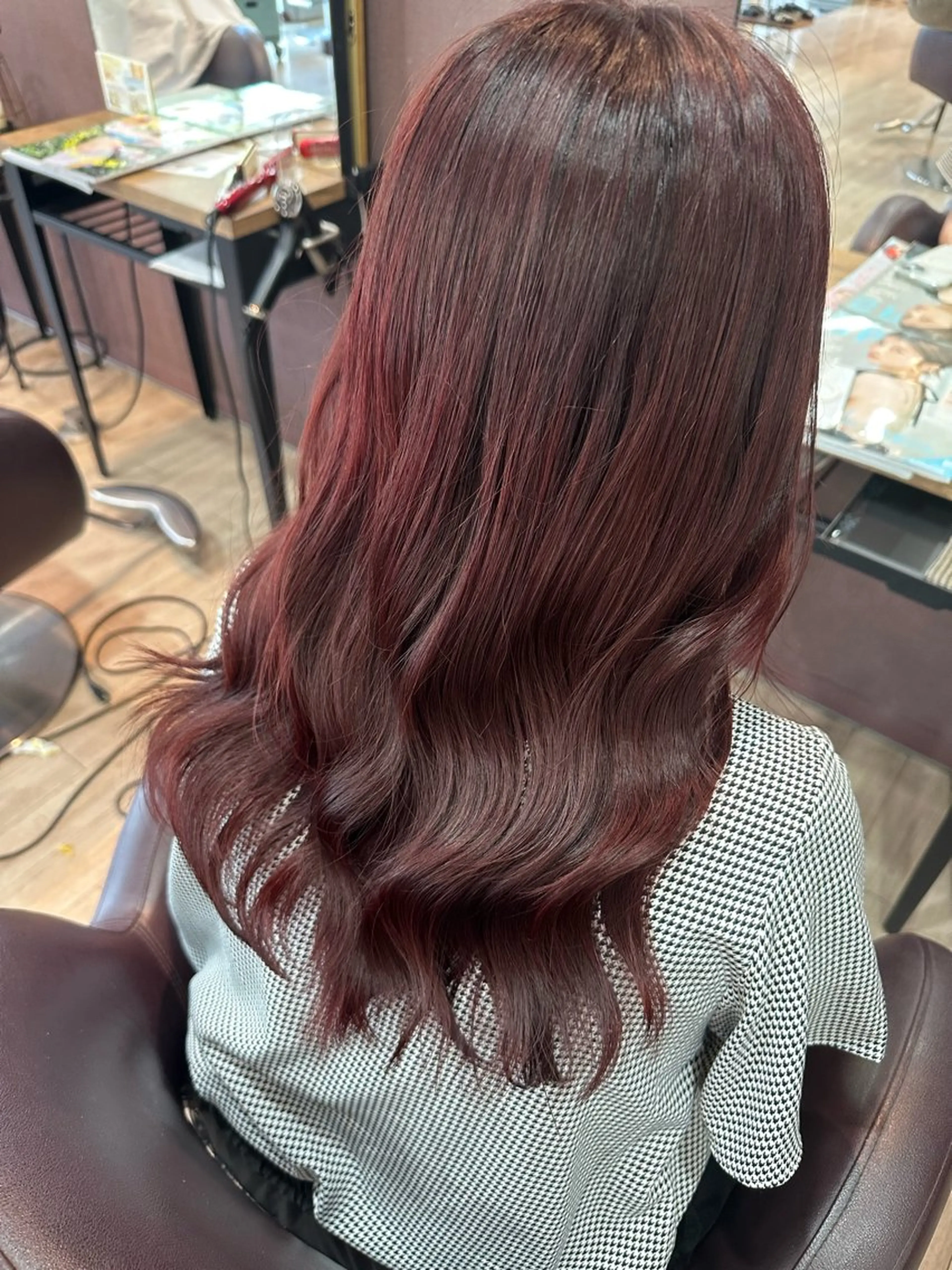 ミディアム カット ヘアカラー ツヤ髪質改善 💜れいな💜のヘアスタイル