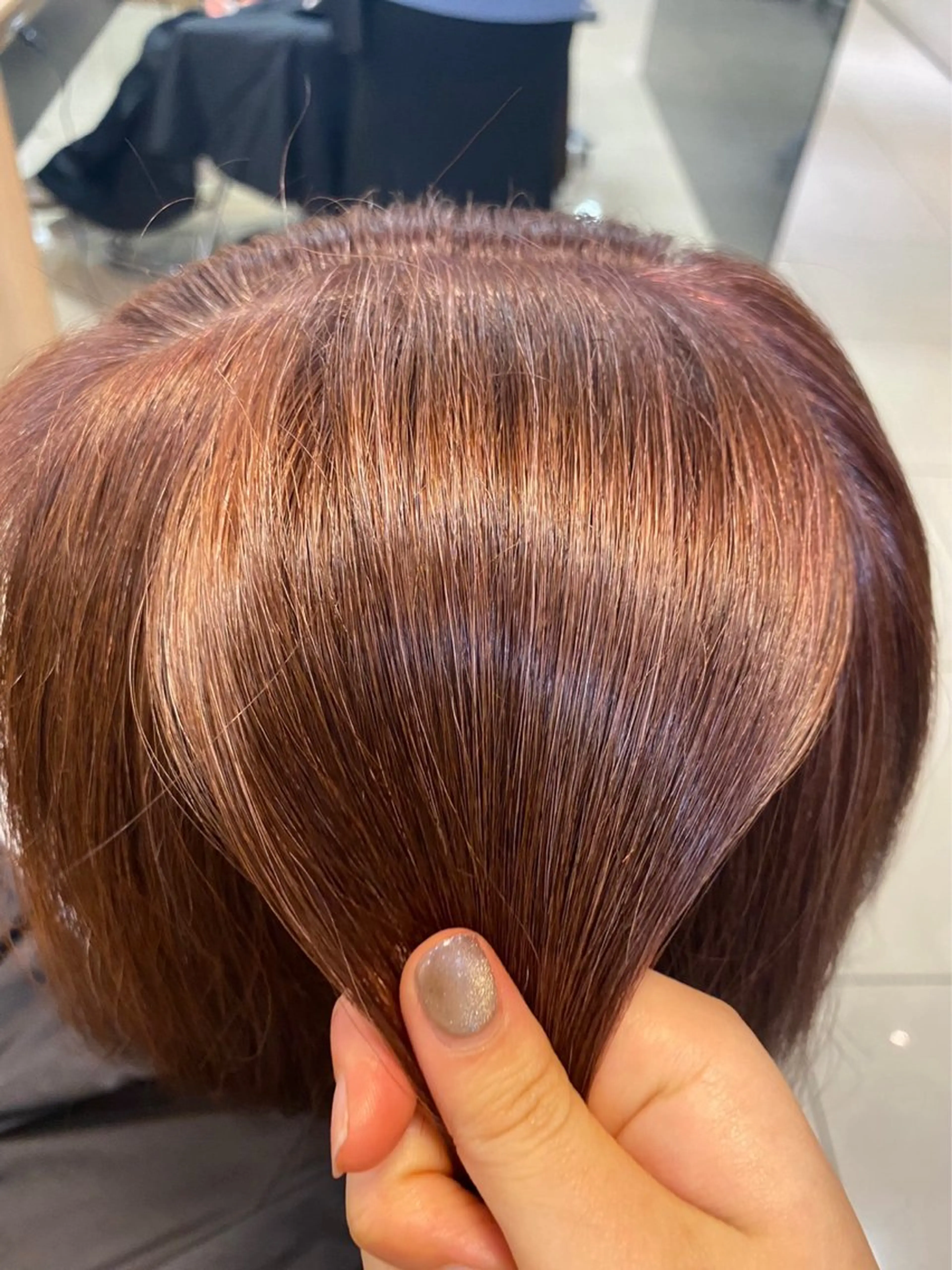 セミロング カラー 垢抜け小顔レイヤー オリーブ/スミレのヘアスタイル