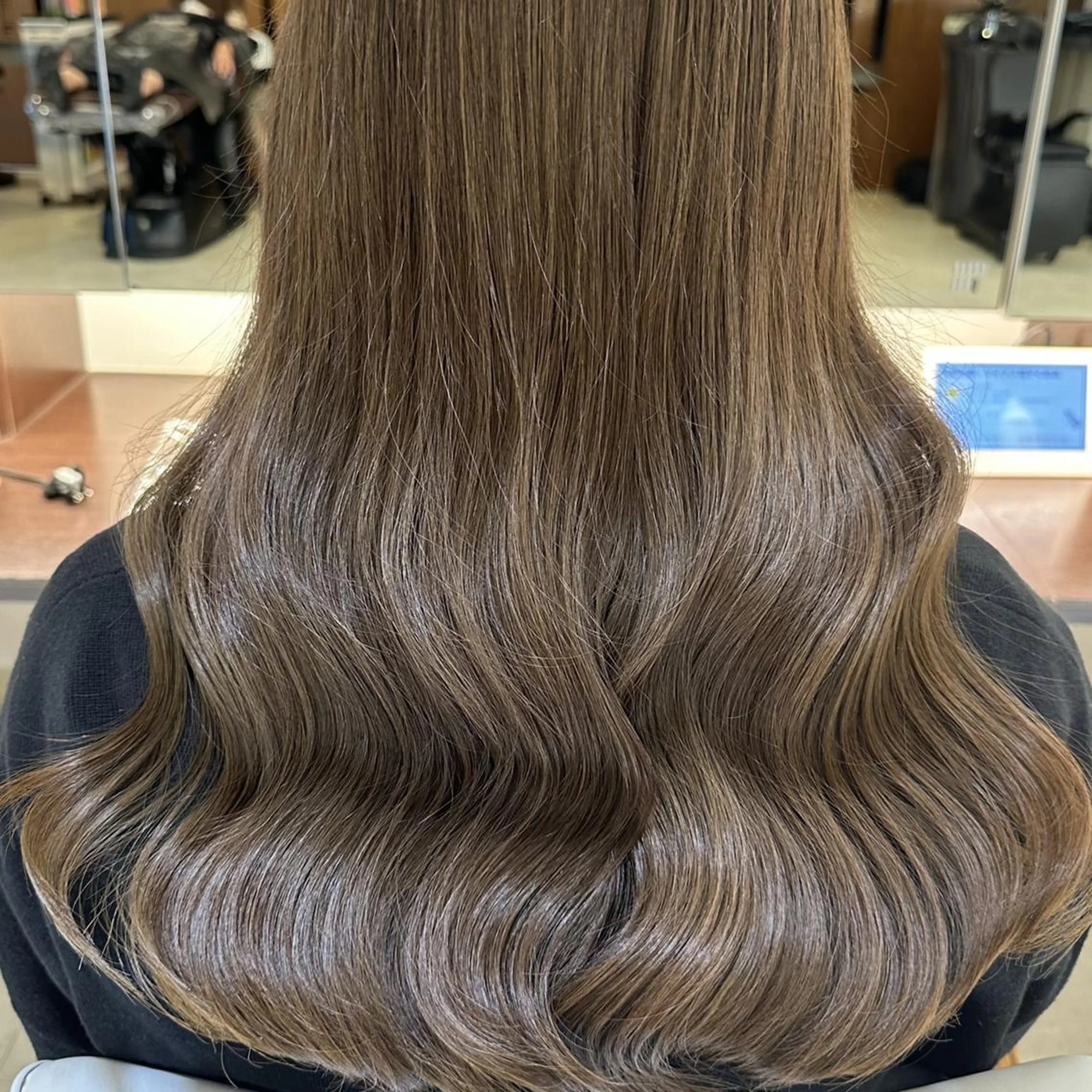 ロング カラー VanCouncil 札幌本店のヘアスタイル