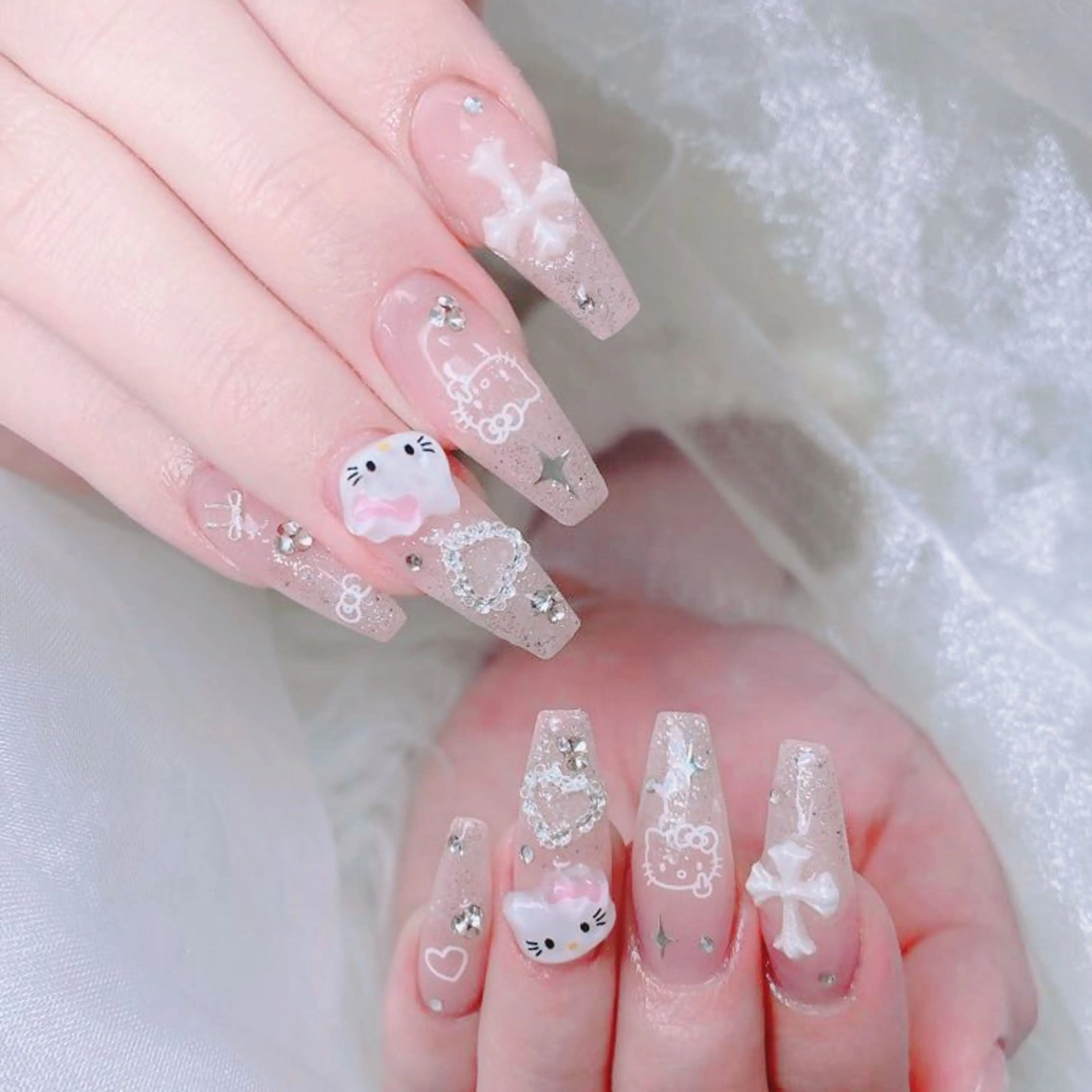 ネイル 成人式 キラキラネイル 大理石ネイル(マーブル) スカルプネイル 夏ネイル ハンドネイル MoMoA Nail ネイル長さ出し専門店のネイルデザイン