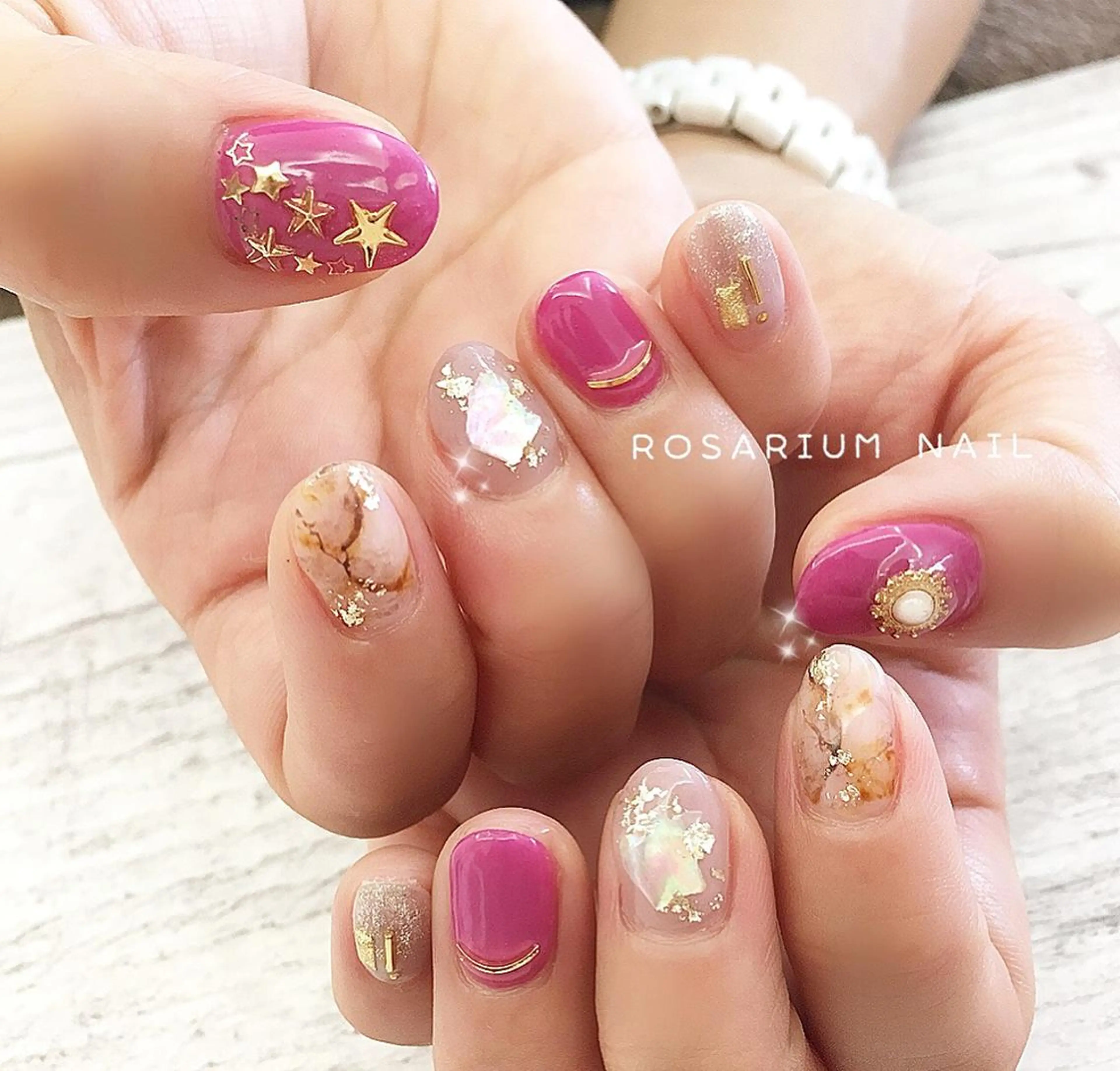 ネイル ROSA RIUMのネイルデザイン