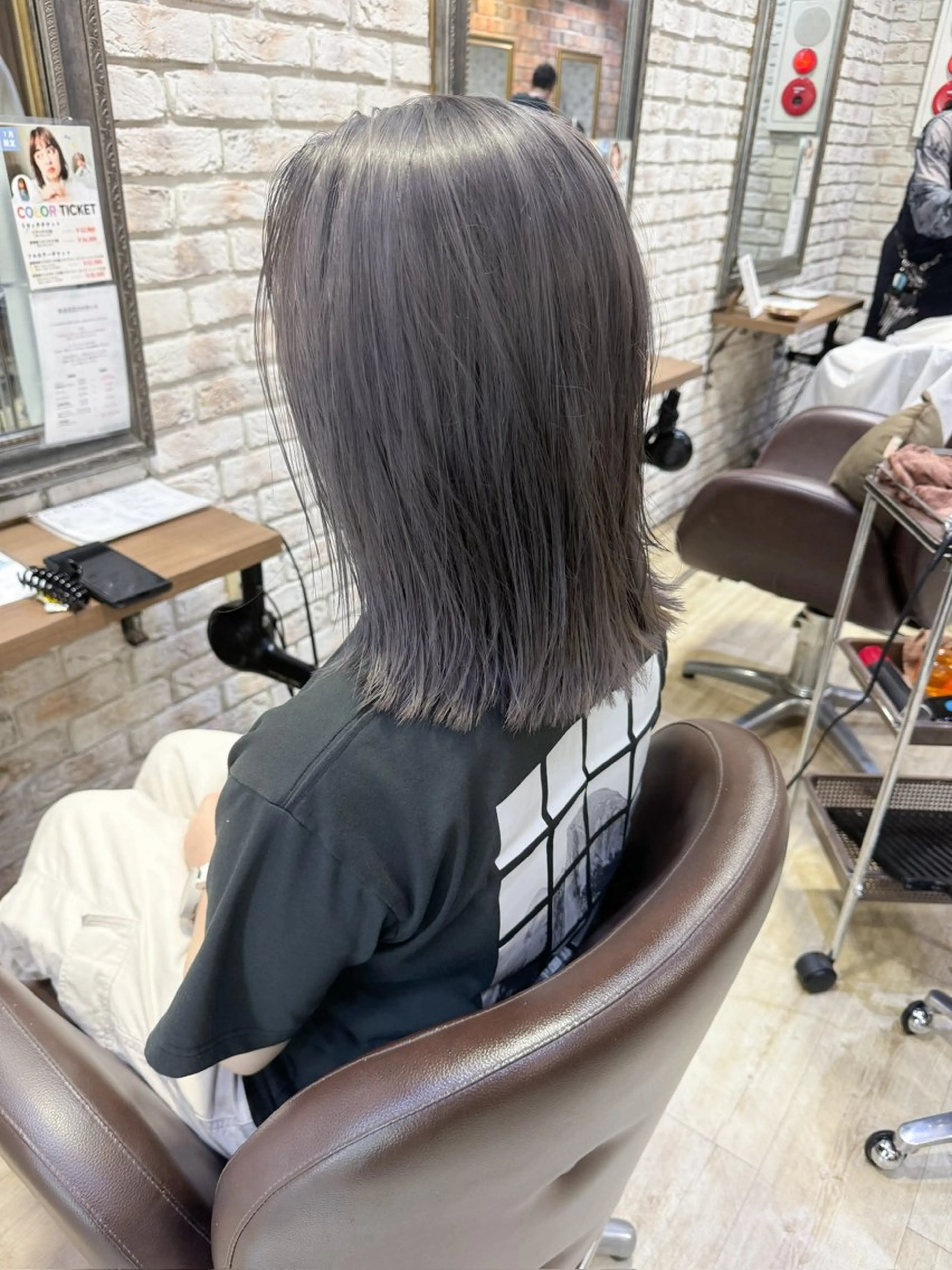 ミディアム 古川 流久のヘアスタイル