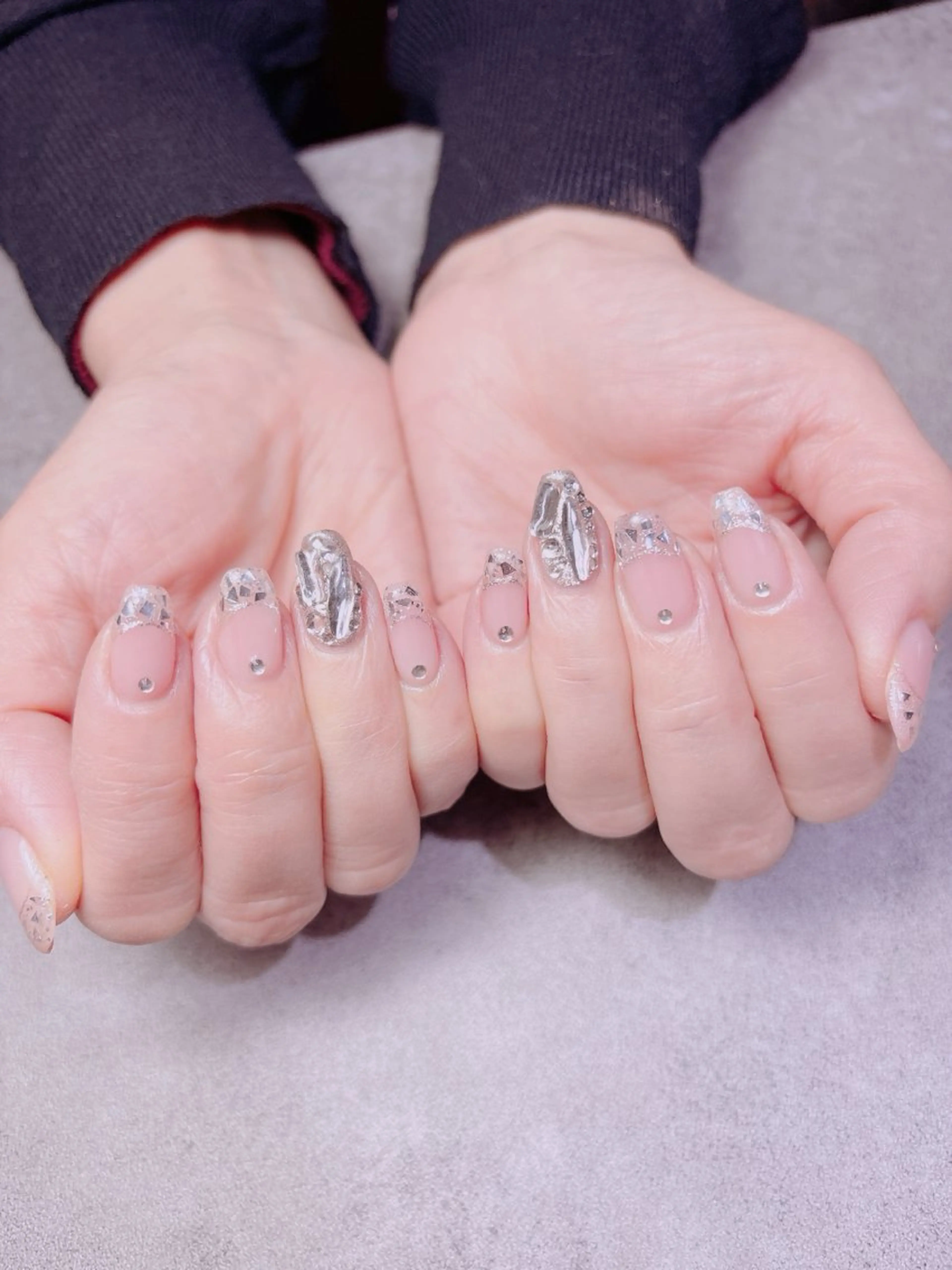 ネイル フレンチネイル ガラスフレンチ Nail Salon Pikarin🌙のネイルデザイン