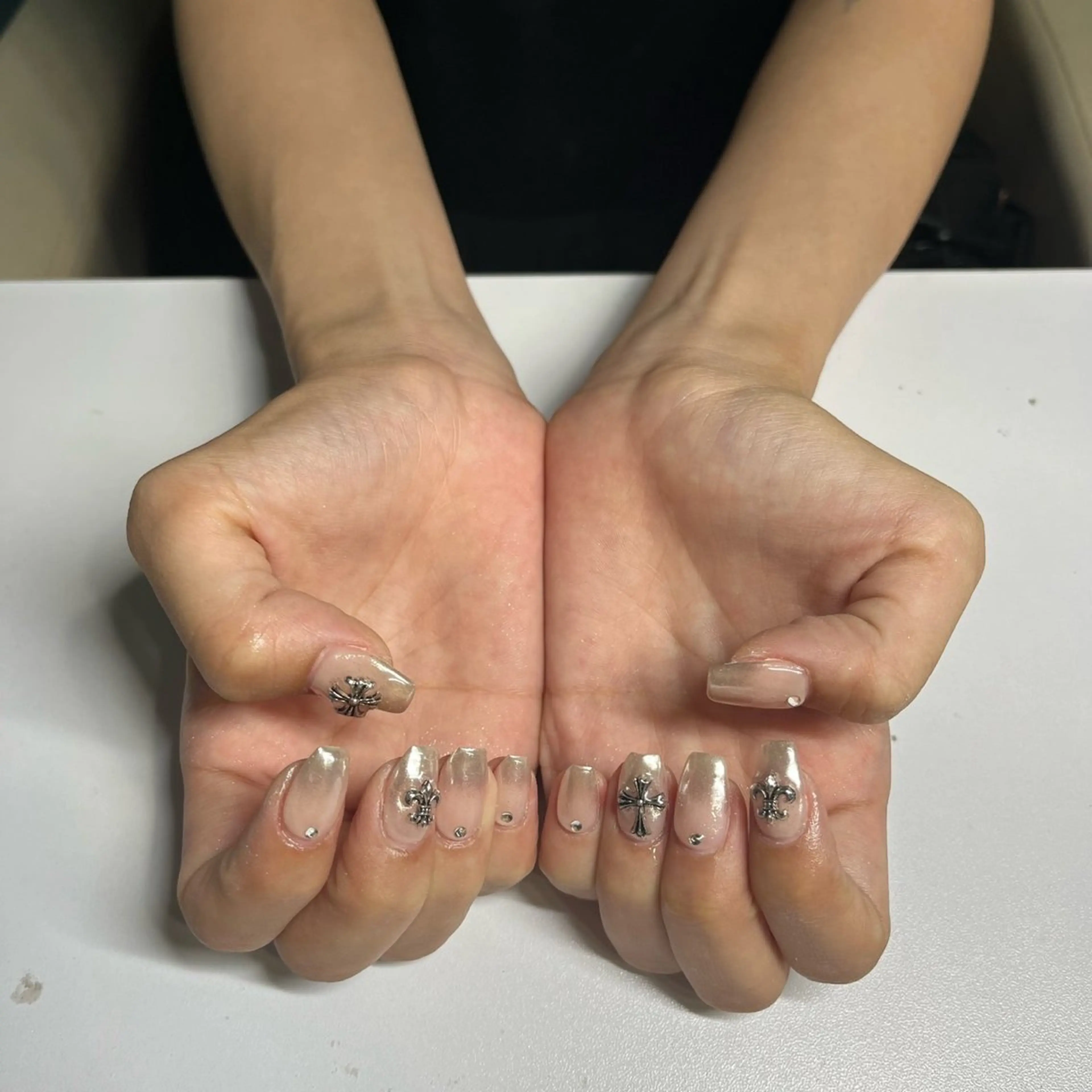 ネイル IROHA nail Ami🐊🎀のネイルデザイン