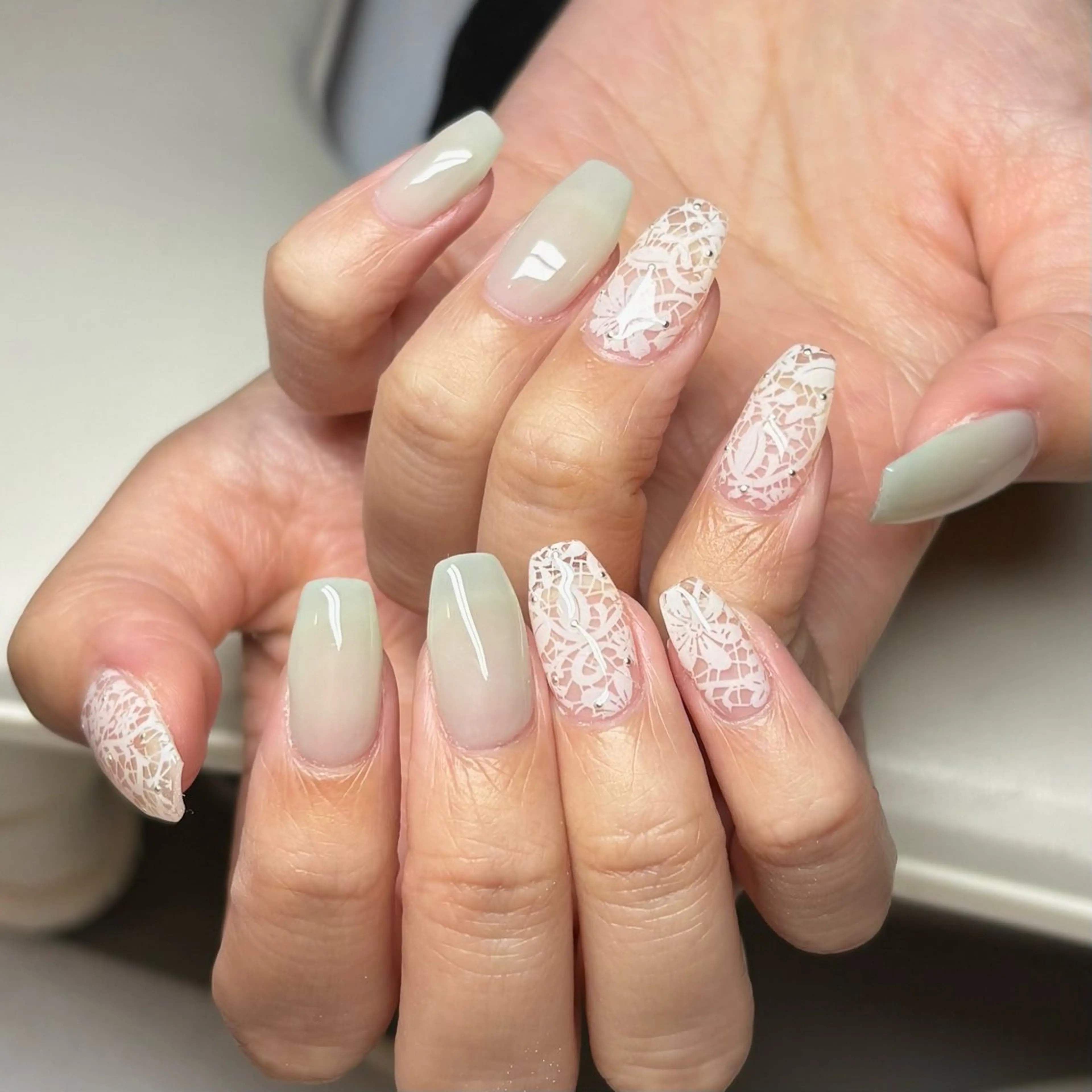 ネイル ハンドネイル Lily Nailのネイルデザイン