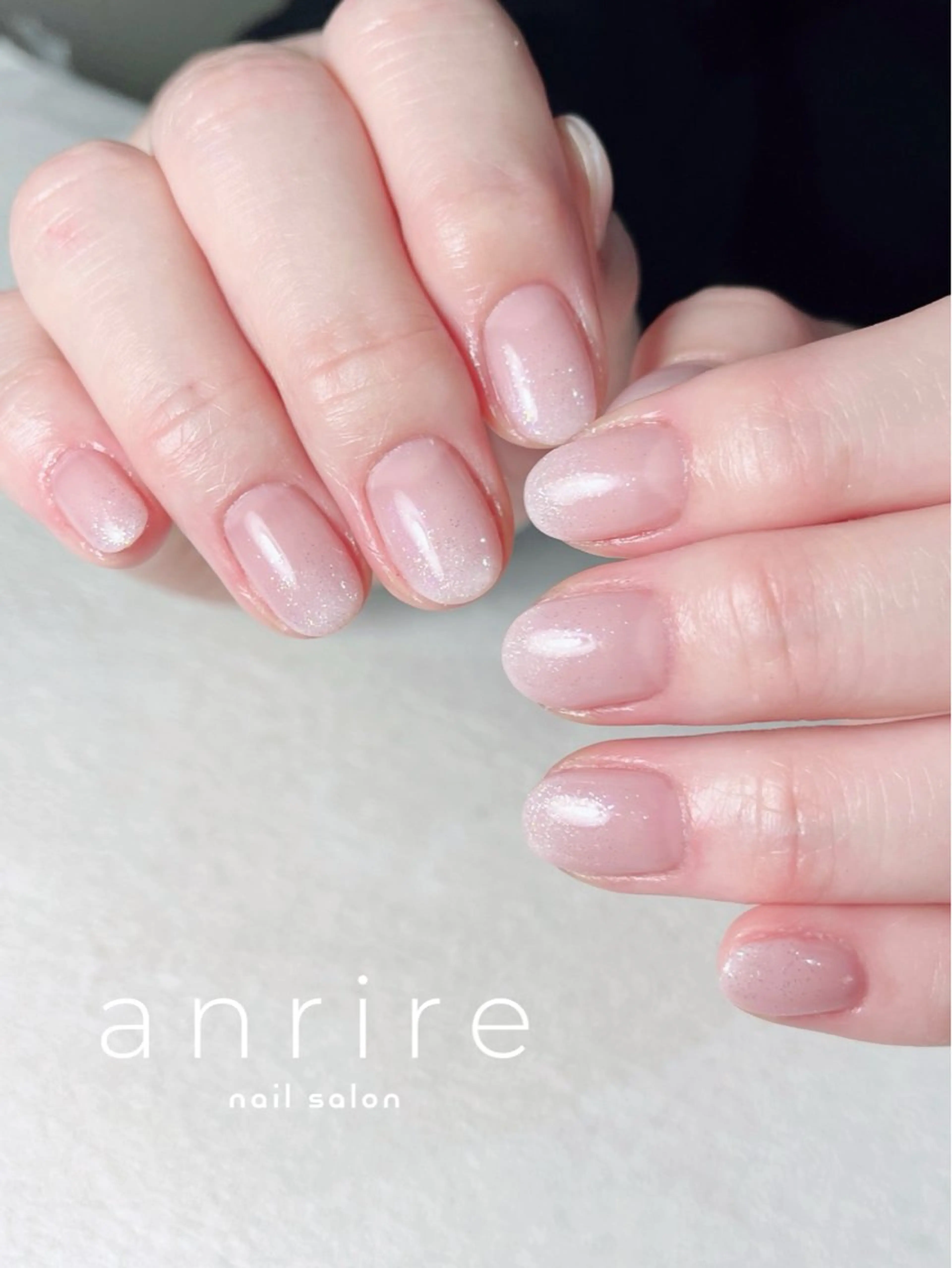 ネイル ジェルネイル グラデーション キラキラネイル ラメ(グリッター) オフィスネイル ハンドネイル nailsalon anrireのネイルデザイン