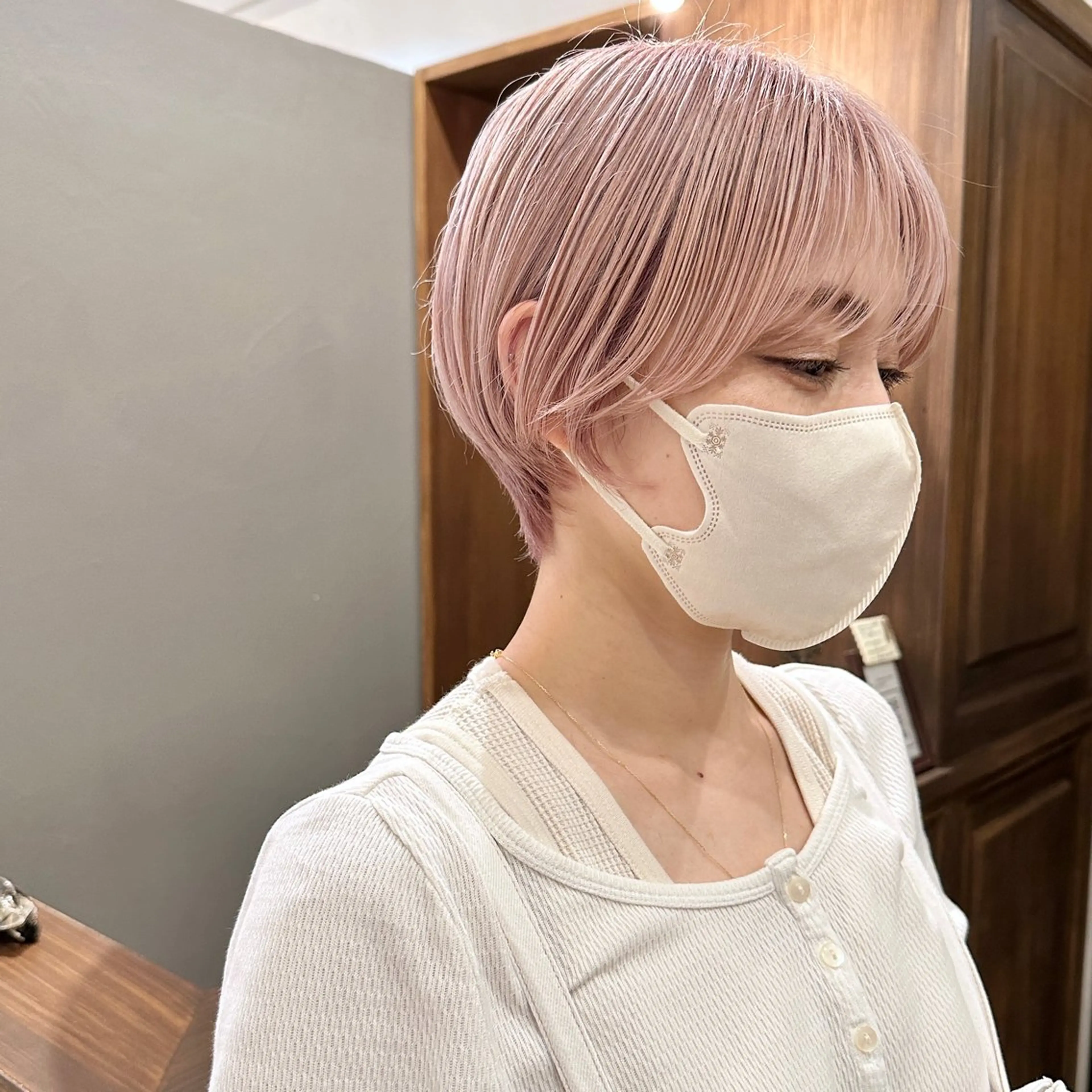 ショート カラー beronica ベロニカのヘアスタイル