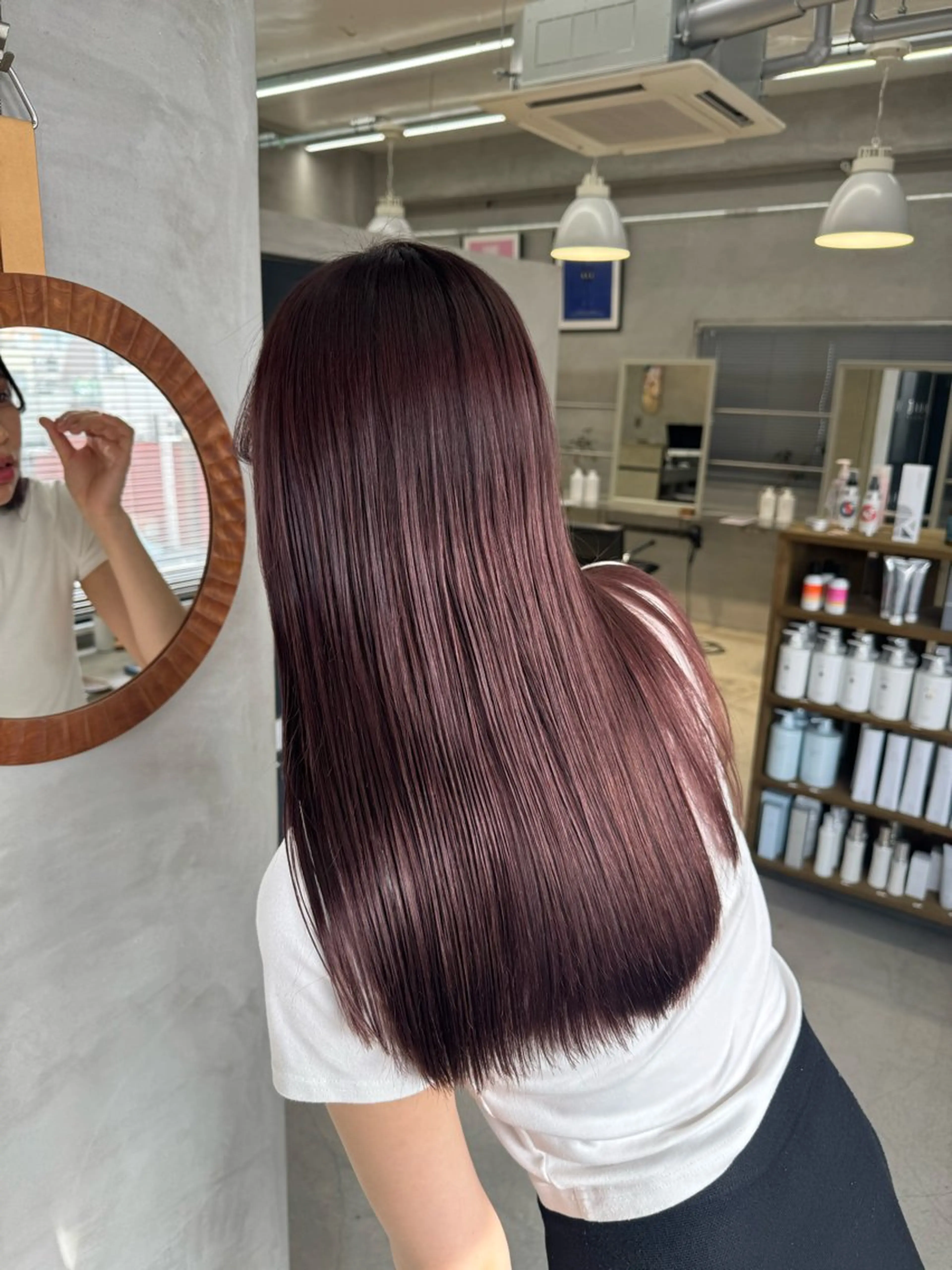 セミロング ヘアカラー 佐藤 かえでのヘアスタイル