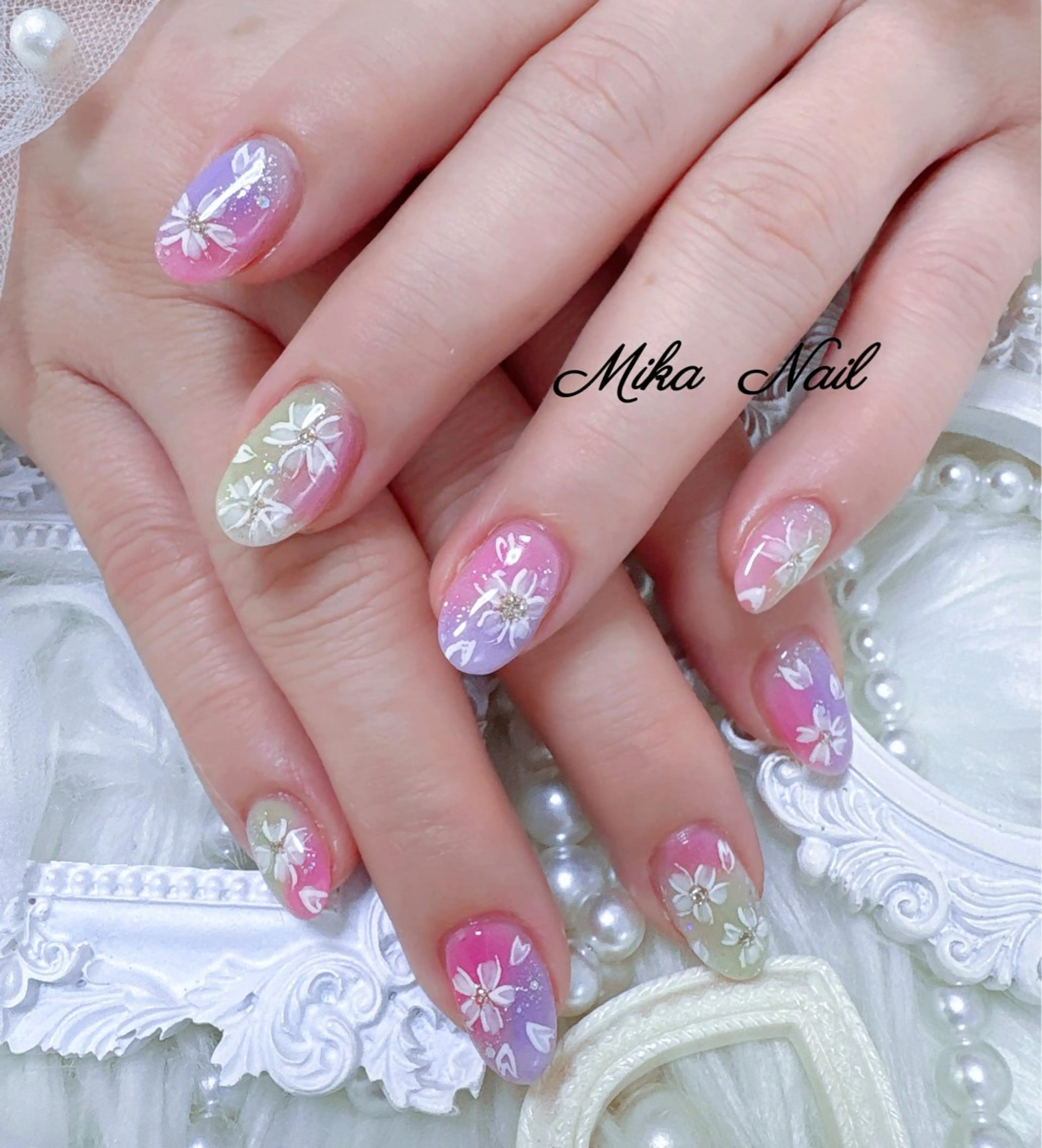ネイル Mika Nailのネイルデザイン