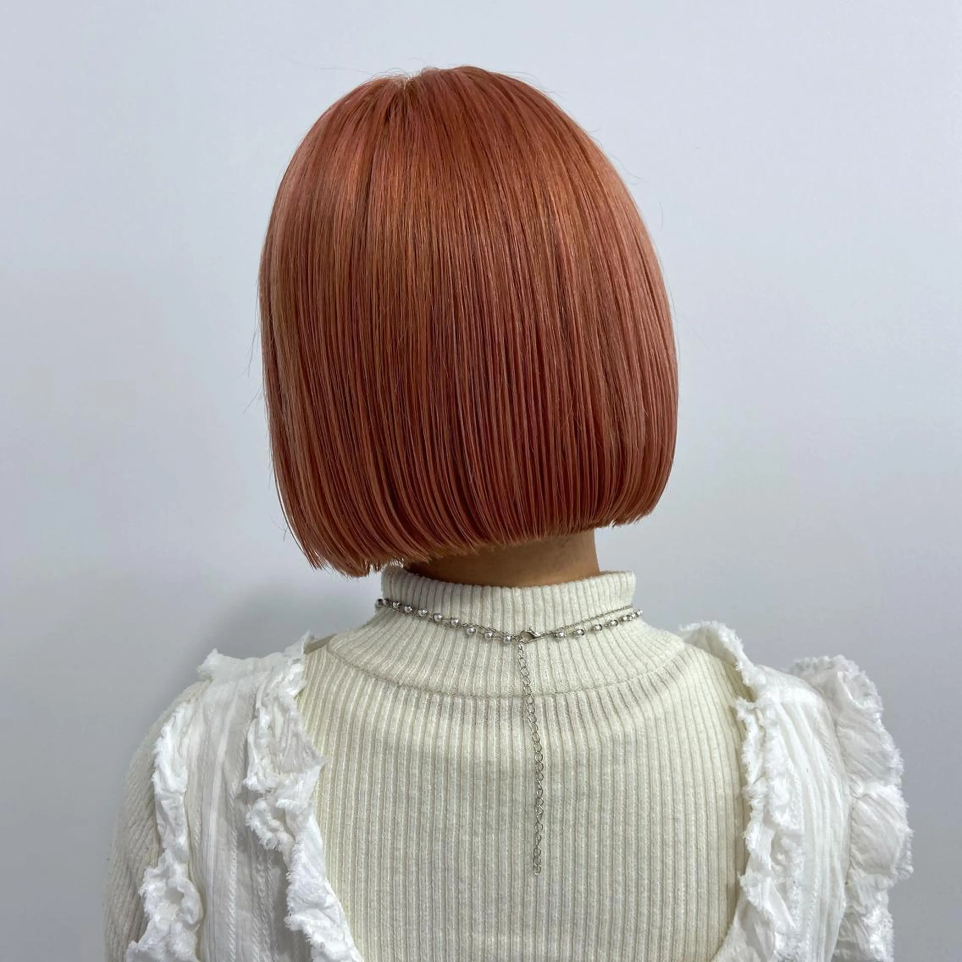 ショート カラー オレンジ ボブ 💍ダメージ最小限 ブリーチ/ちさと💍のヘアスタイル