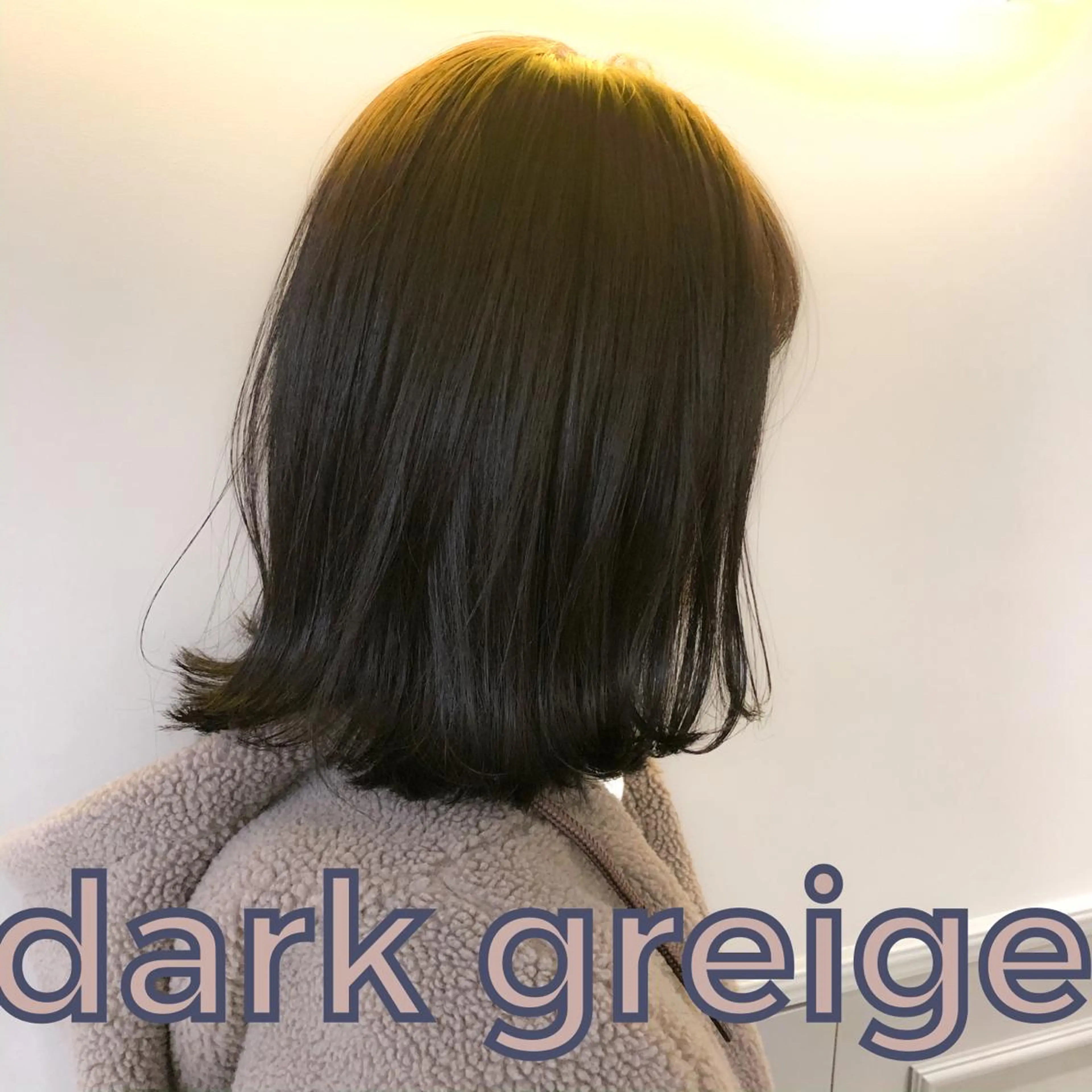 ミディアム カット ヘアカラー ハイトーン×レイヤー カットTAKUMIのヘアスタイル