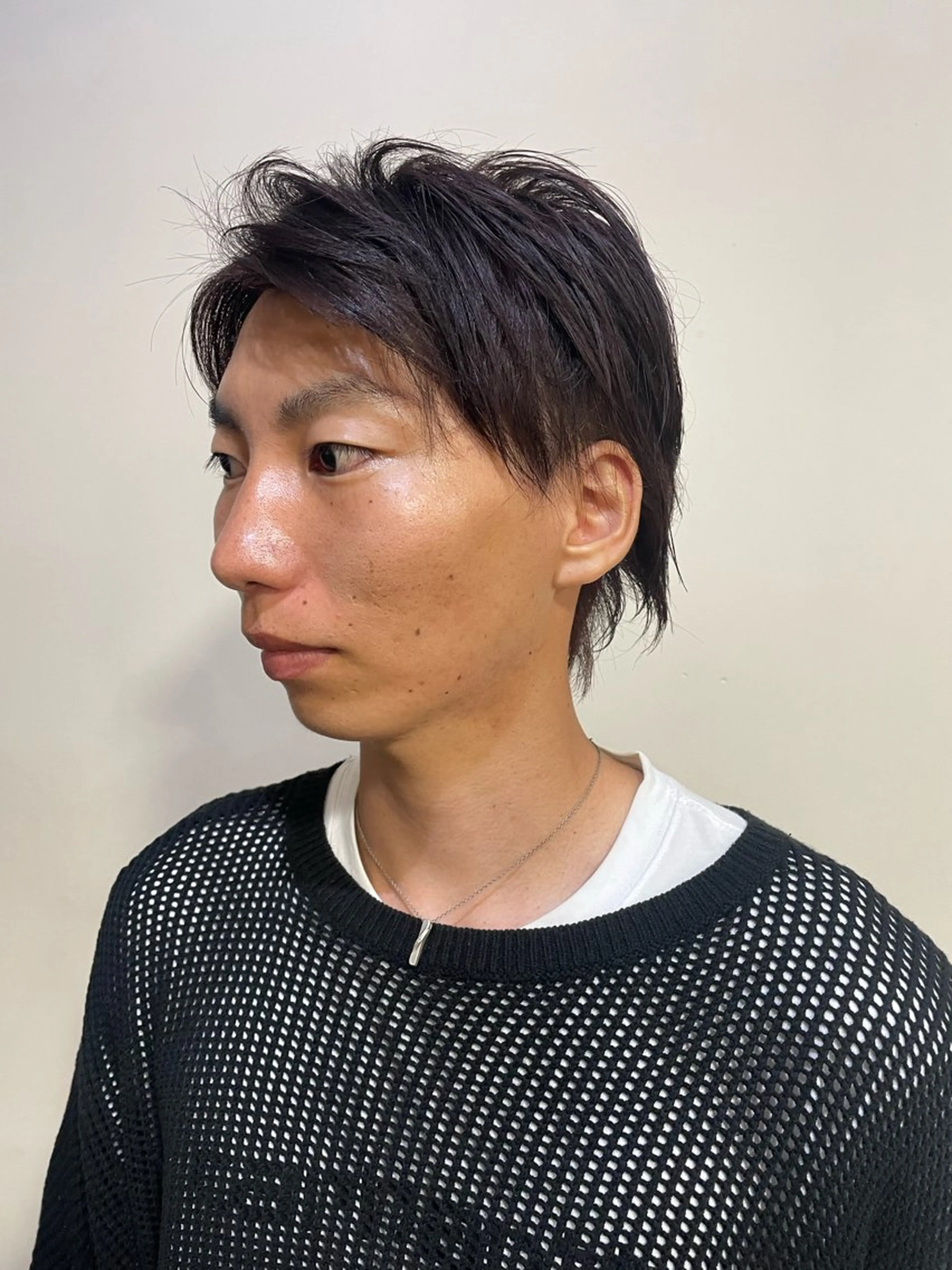 ショート カラー メンズ メンズブリーチ ブリーチ ダブルカラー パープルカラー boucle所属・浅岡 昭汰のヘアスタイル