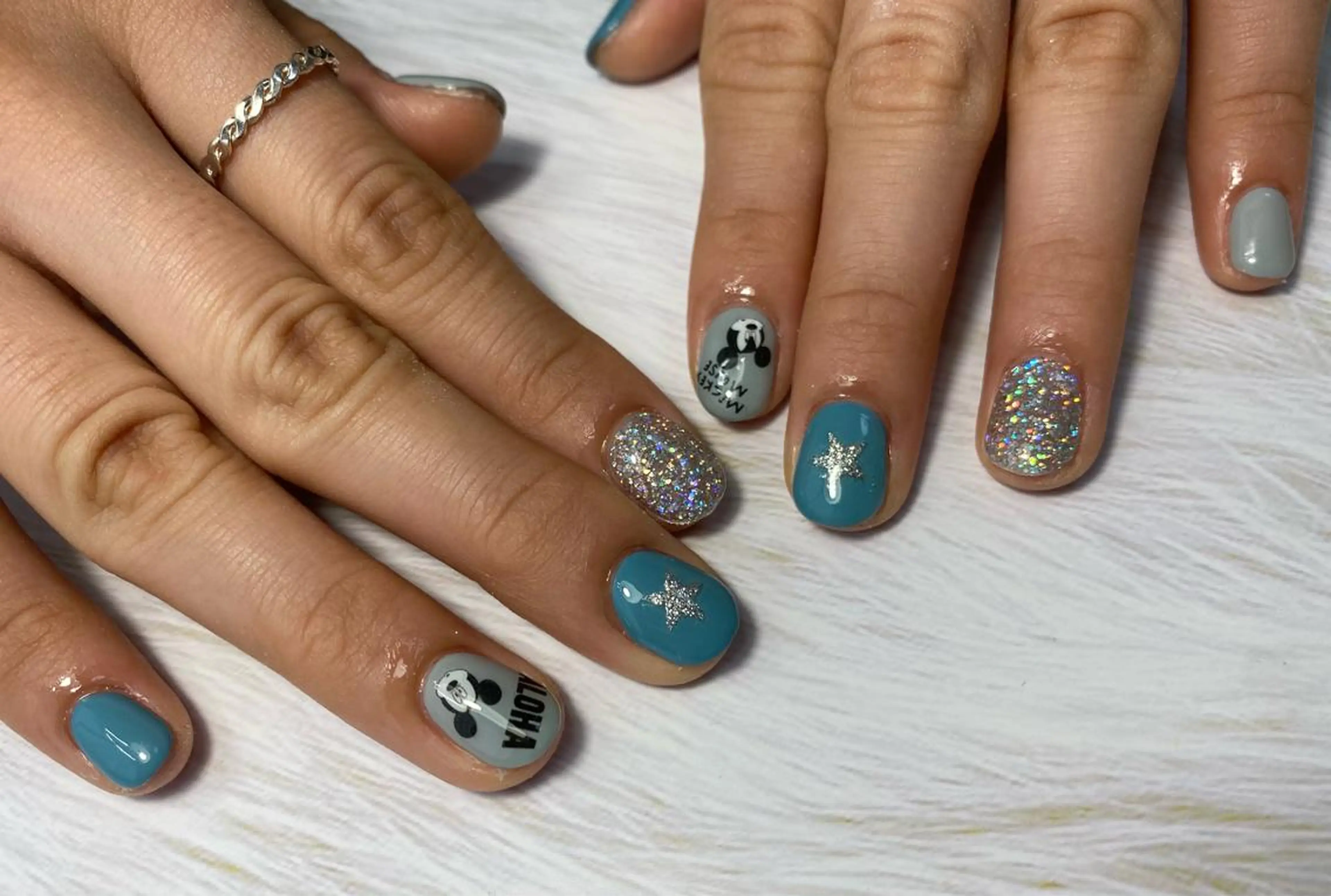 ネイル ハンドネイル Mana‪ ‪·͜· ❤︎‬のネイルデザイン