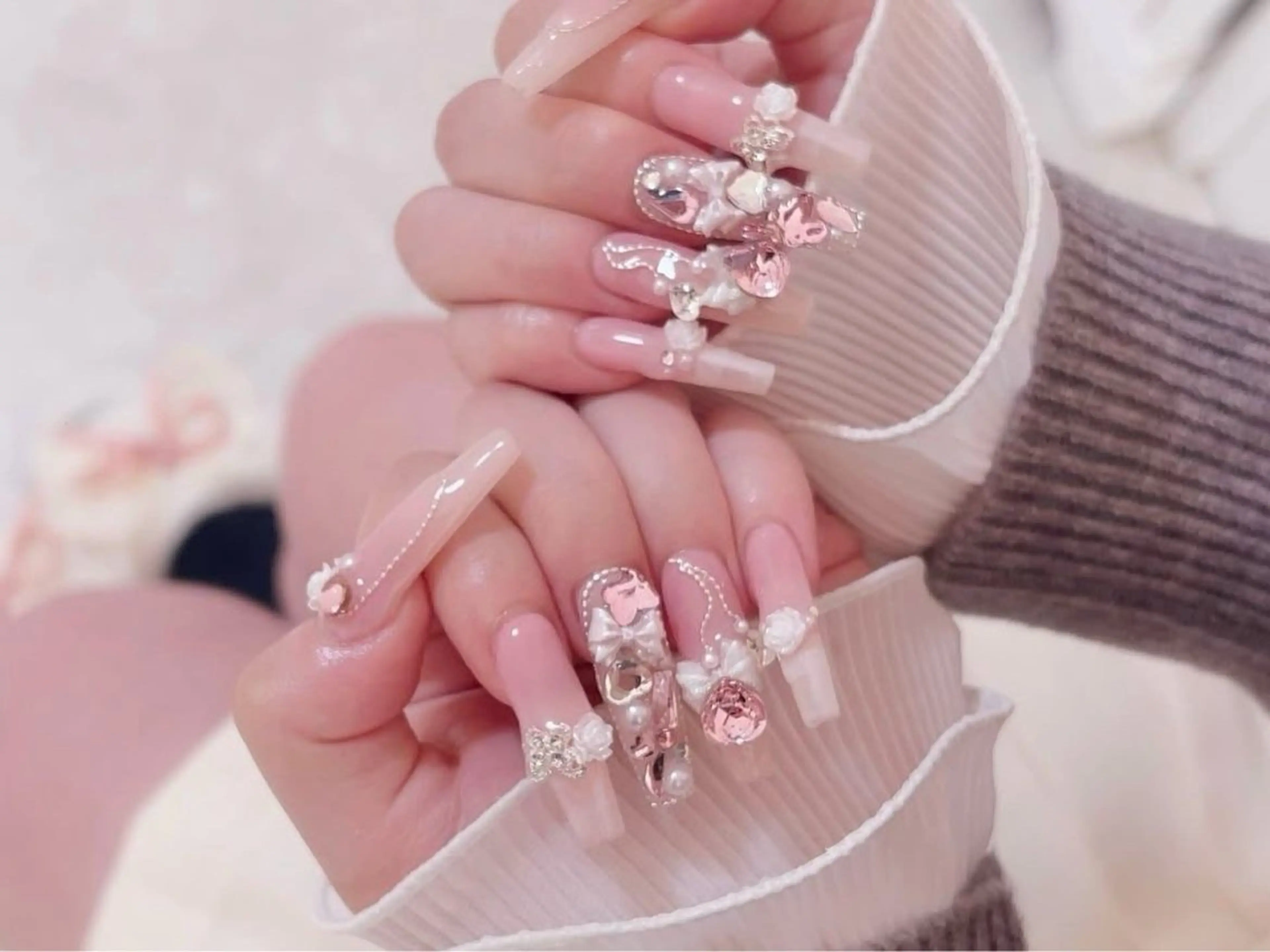 ネイル フレンチネイル ロングネイル マグネットネイル スカルプネイル スーパーロングネイル Nihonthy Nail 新宿所属・Nihonthy Nail 新宿のネイルデザイン