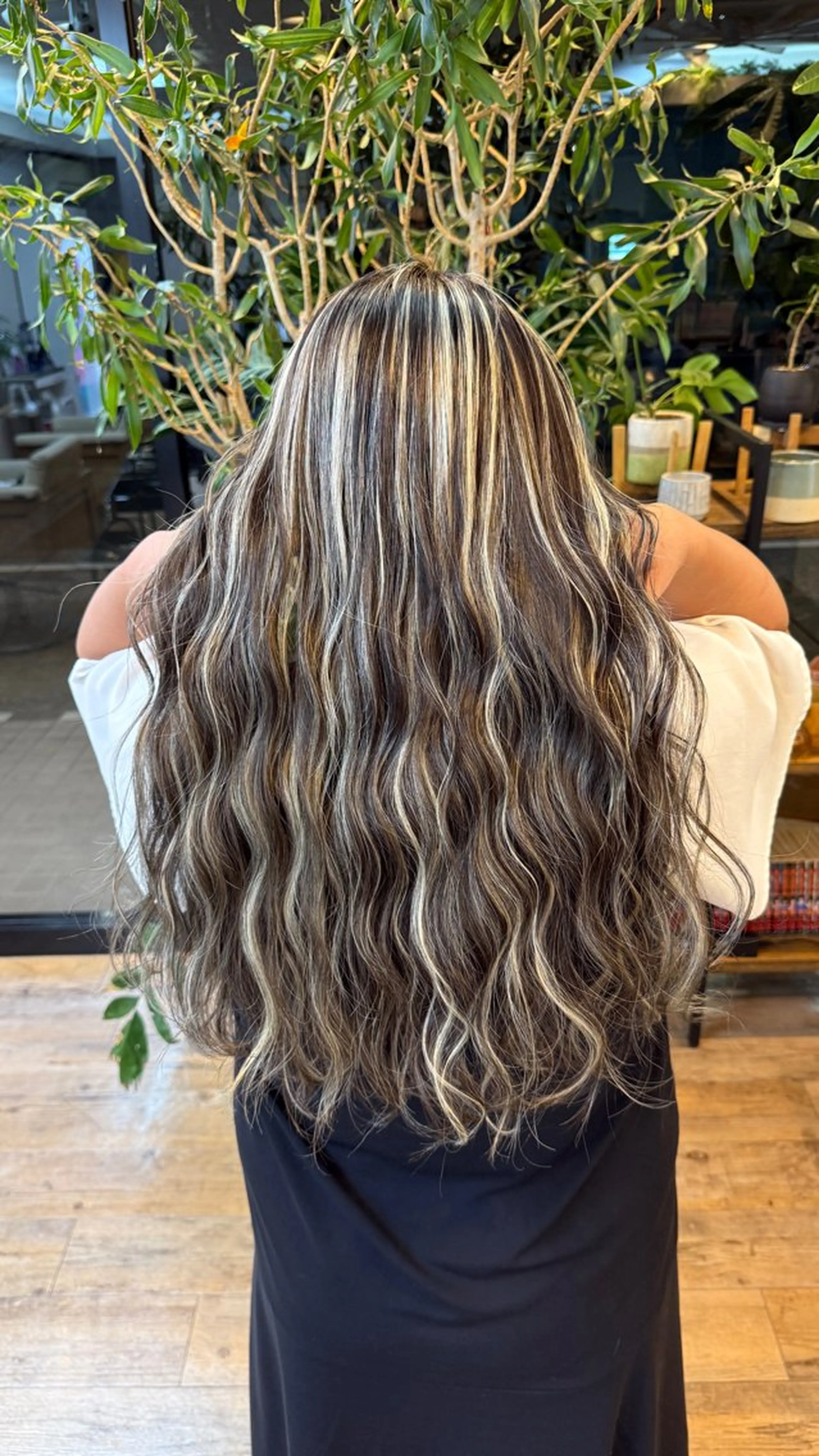 ロング ハイライト 🌈ハイライト特化 🌈 🐶ノザワ🐶のヘアスタイル