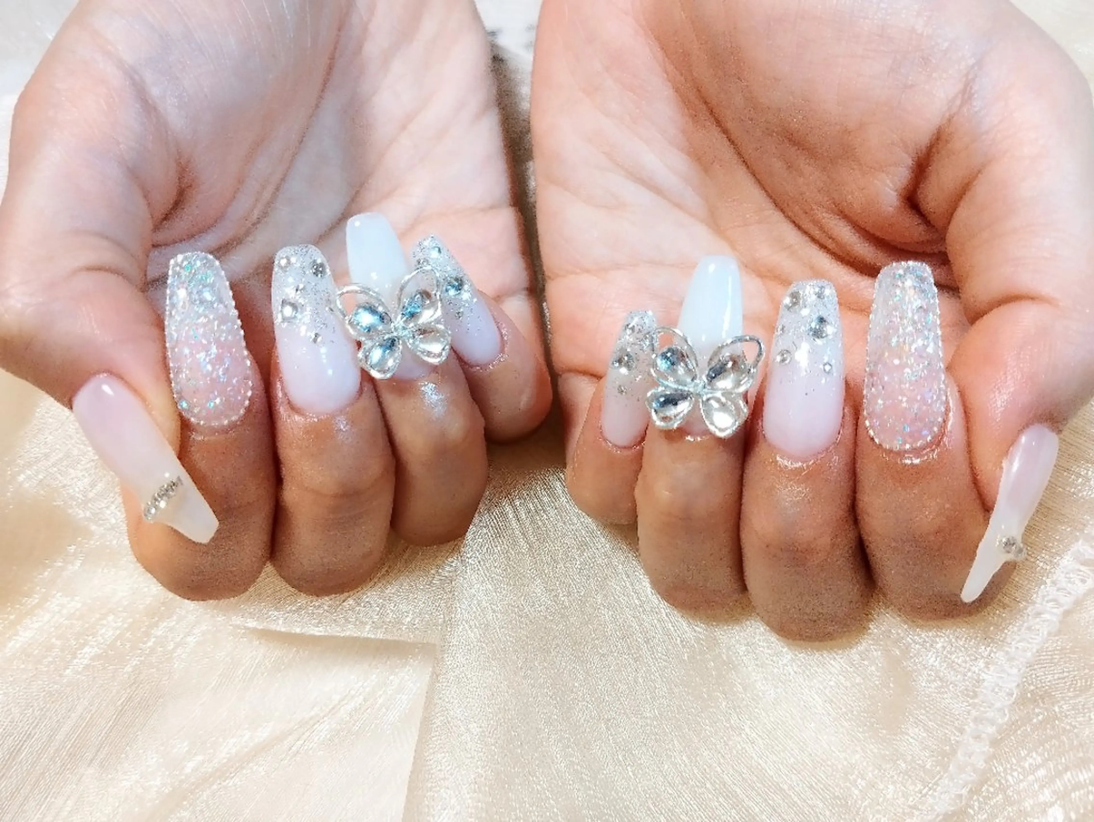 ネイル ネイルチップ ハンドネイル ハンドケア ＤI'A ネイルサロンのネイルデザイン