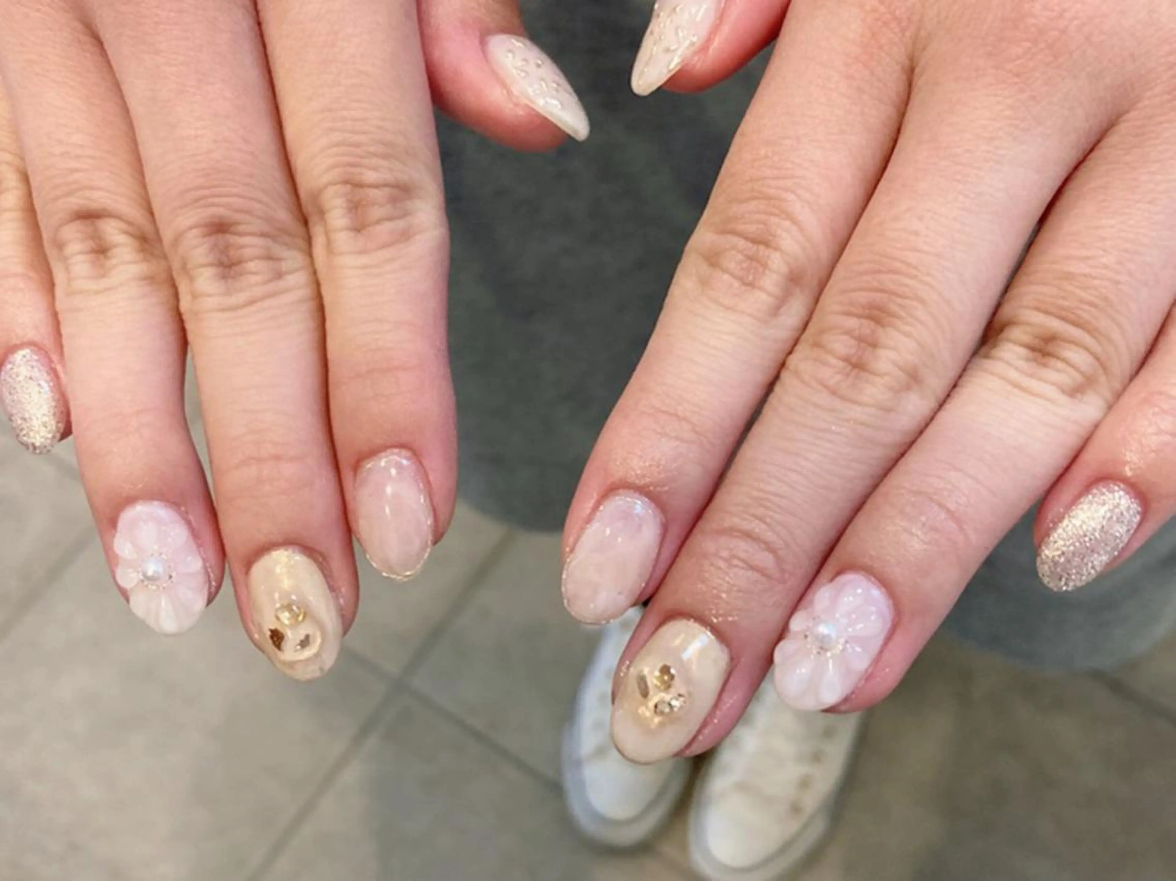 ネイル ハンドネイル フットネイル rea .のネイルデザイン