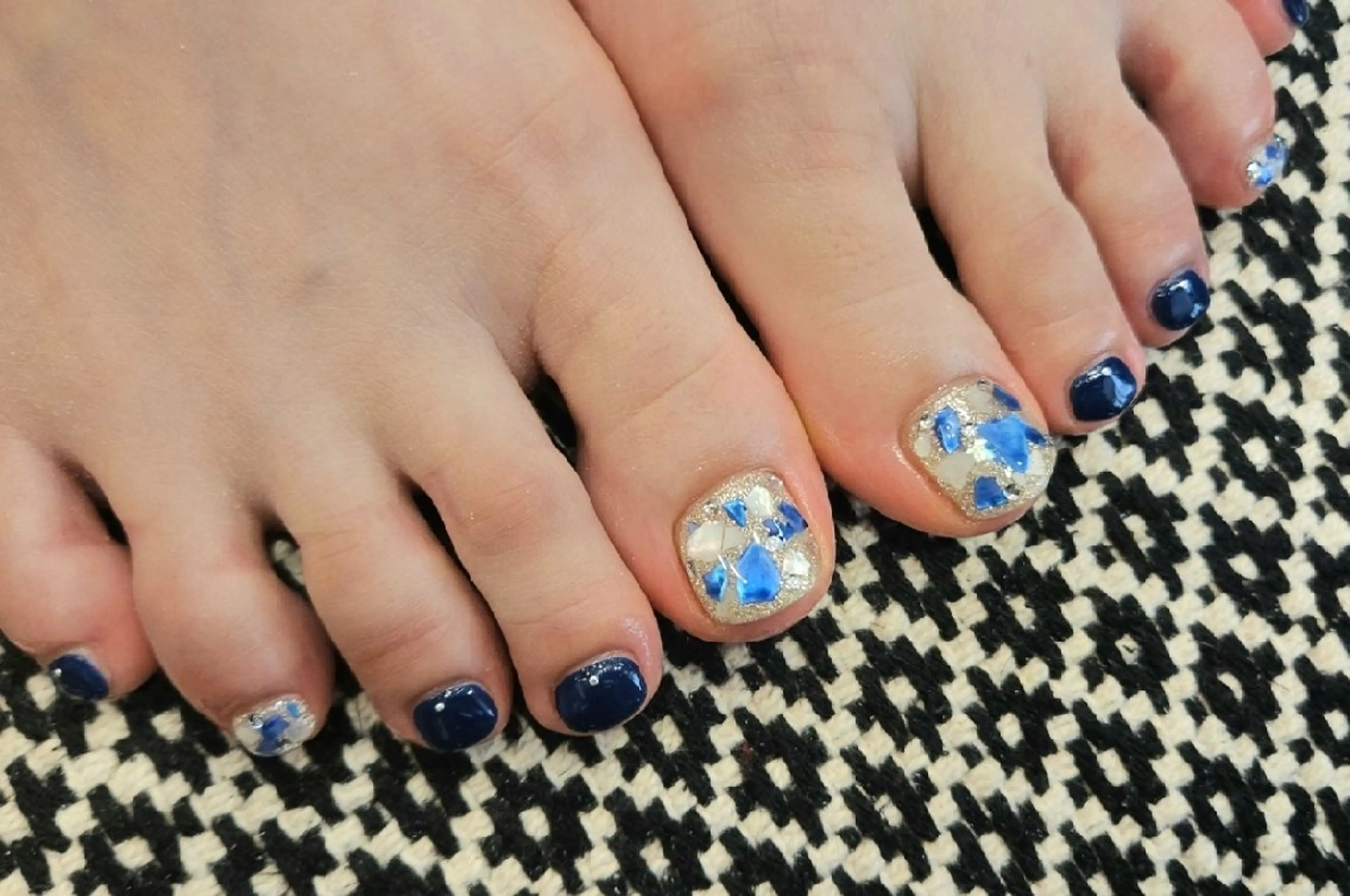 ネイル フットネイル 関口 友菜のヘアスタイル