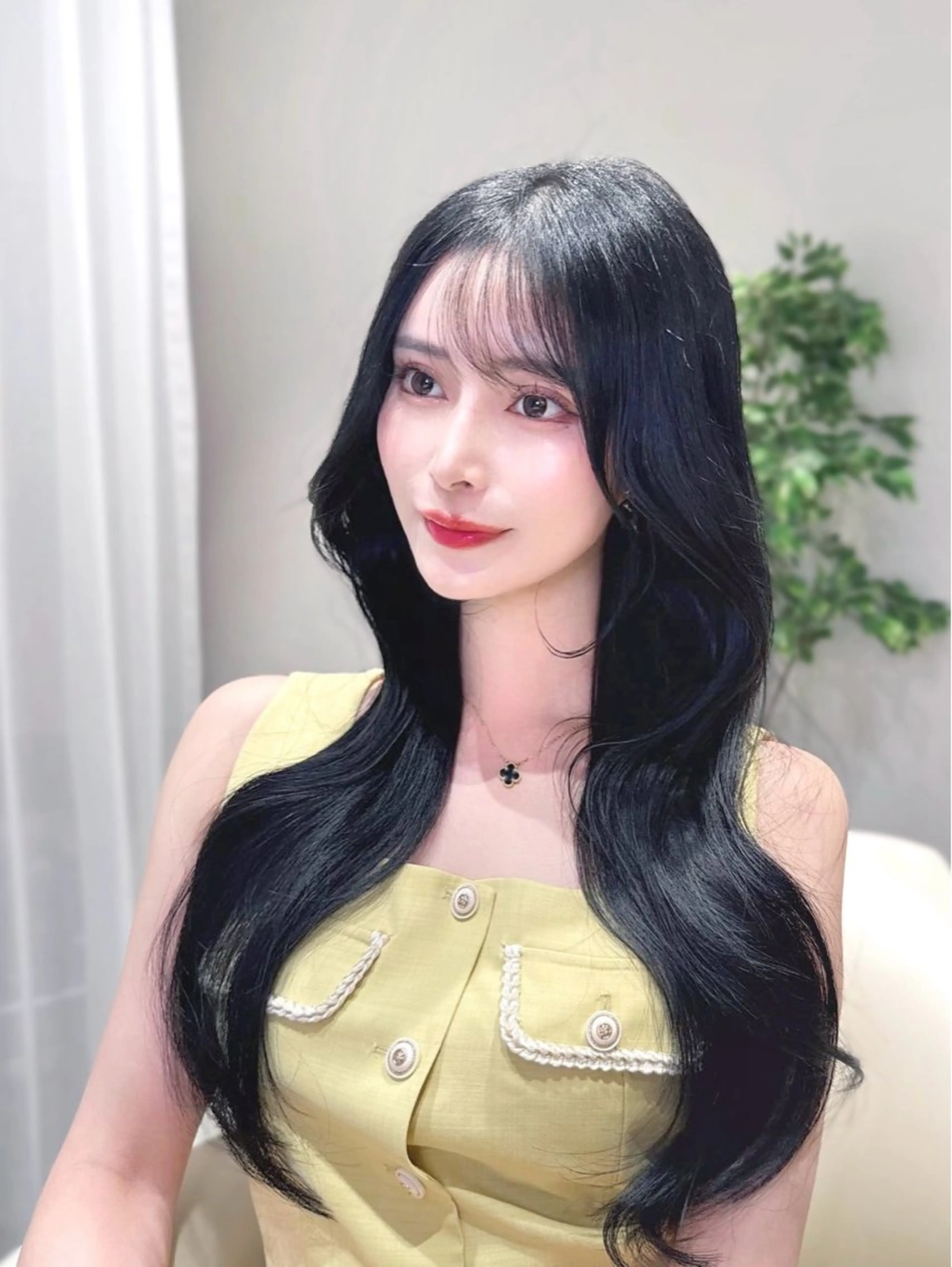 ロング カラー カット ヘアカラー トリートメント ヘッドスパ ヘアセット 韓国ヘア/レイヤー/ 顔まわり/りょーとのヘアスタイル