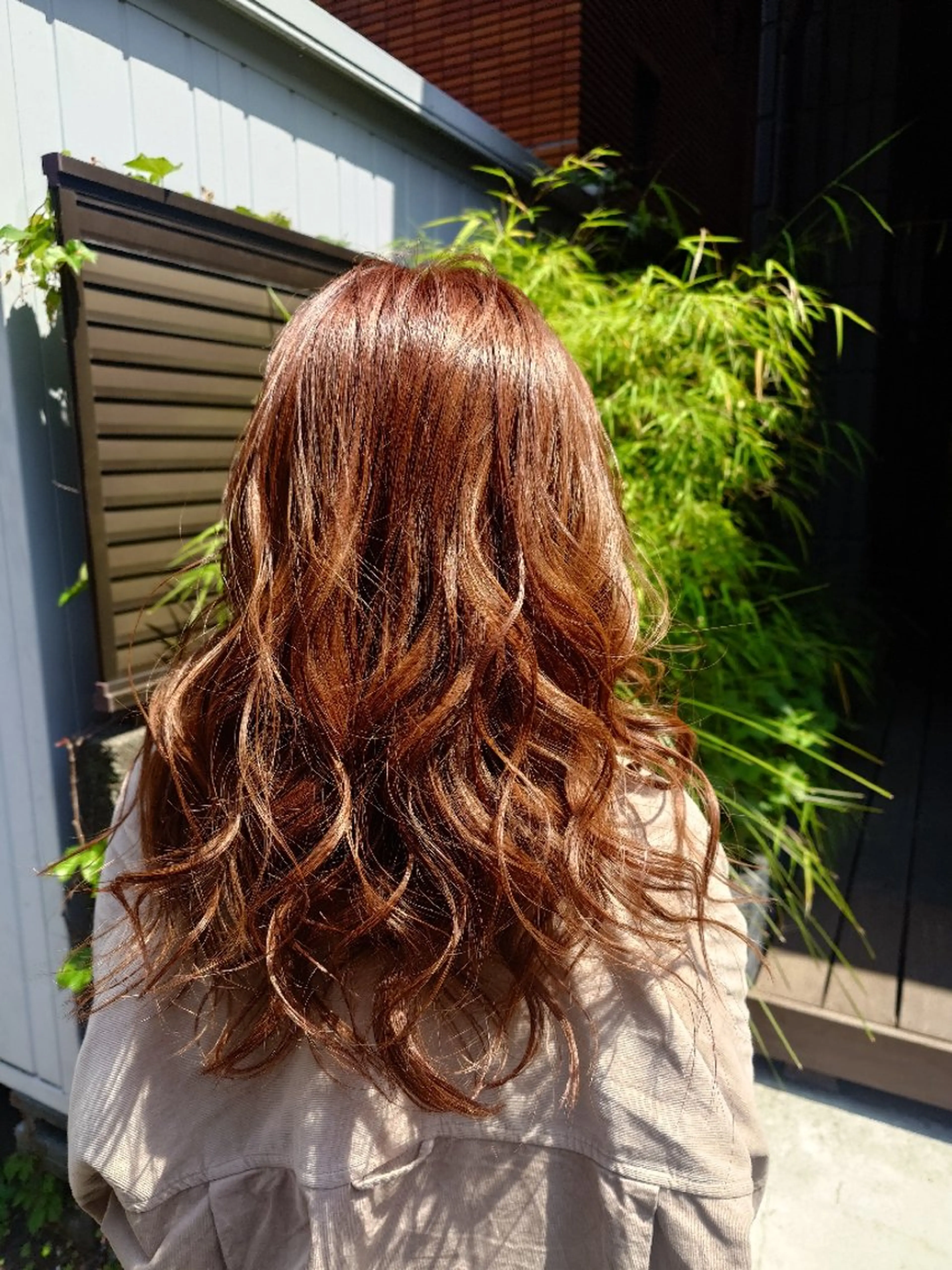 ロング ピンクブラウン ロング 鈴木 隆広のヘアスタイル