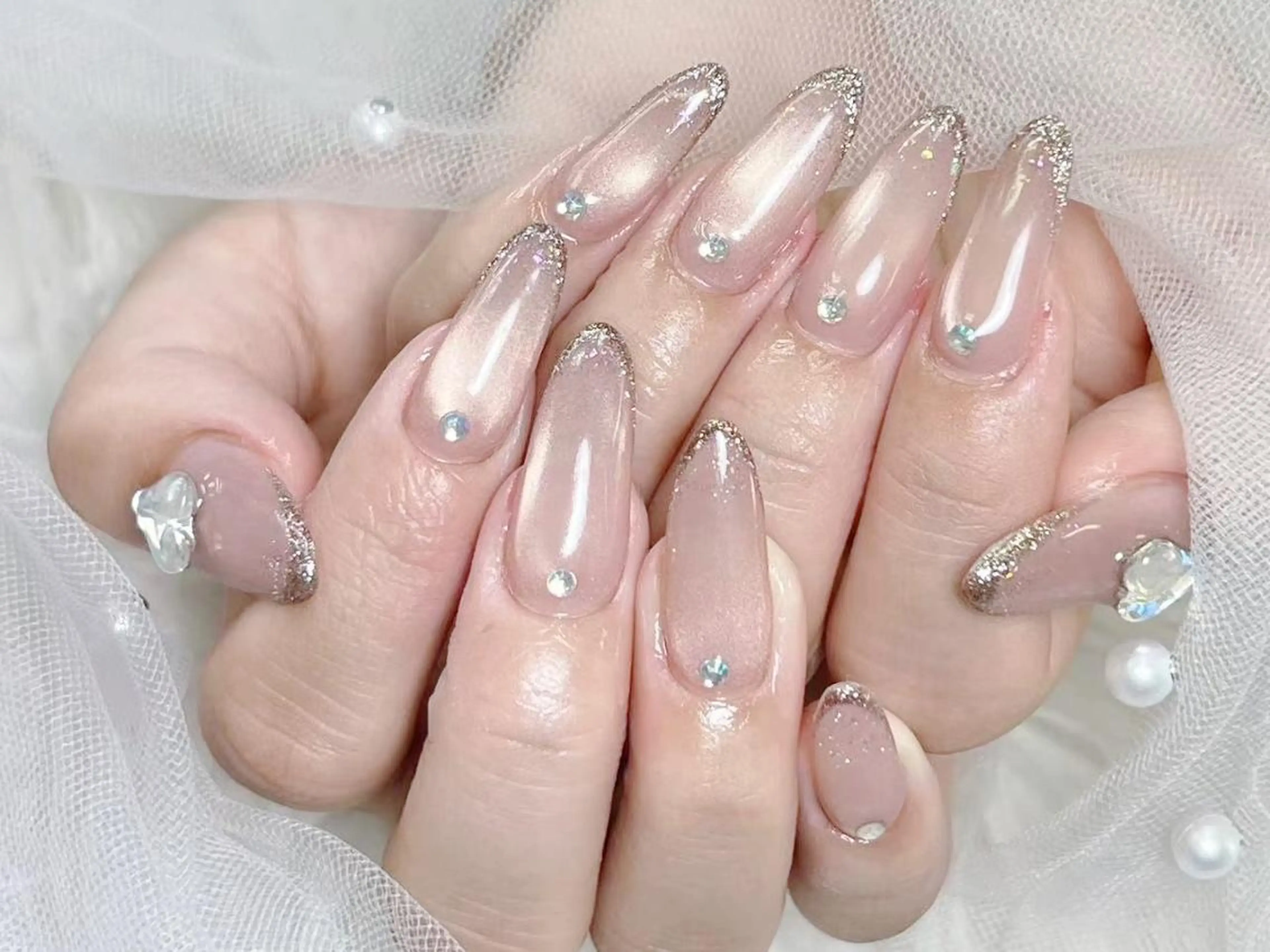 メンズ ネイル メンズ韓国風 アートネイル フレンチネイル ジェルネイル キラキラネイル ハンドネイル Bloom kabukiのネイルデザイン