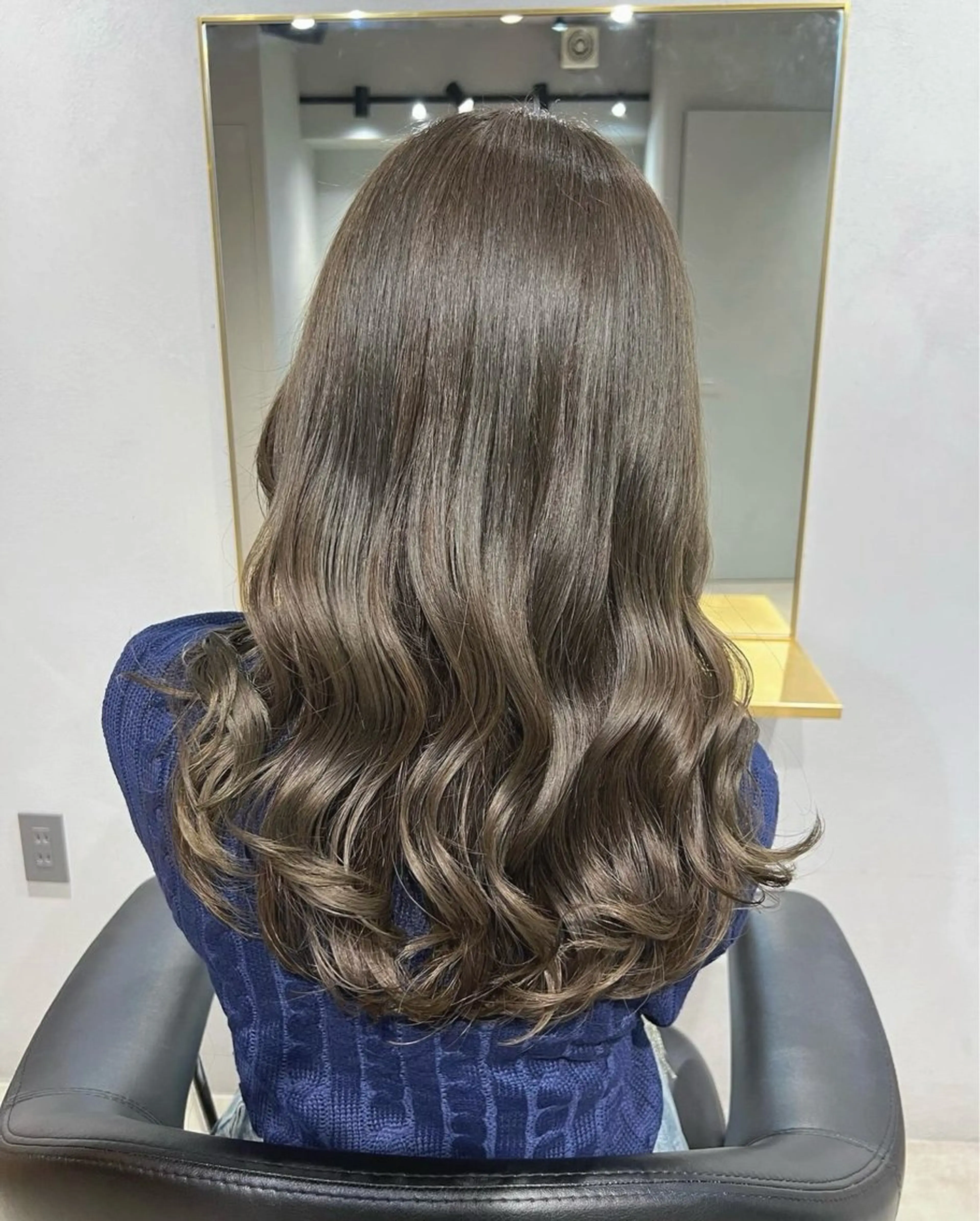 セミロング カラー akane/ボブ /ブラウンベージュのヘアスタイル