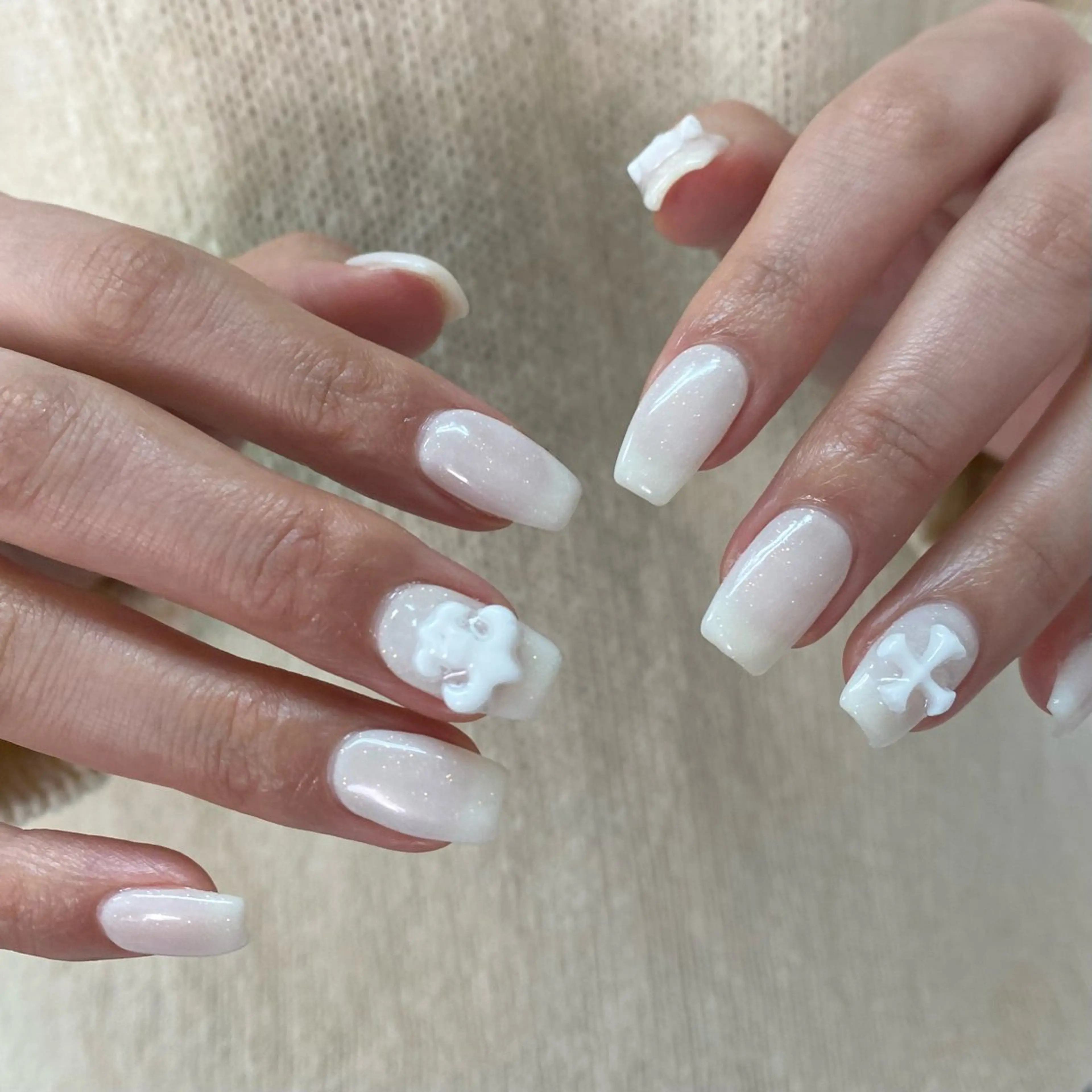 ネイル ハンドネイル ハンドケア RaLa（ネイル&アイラッシュ）所属・🫧RaLa ⭐︎AYAKA🫧のネイルデザイン