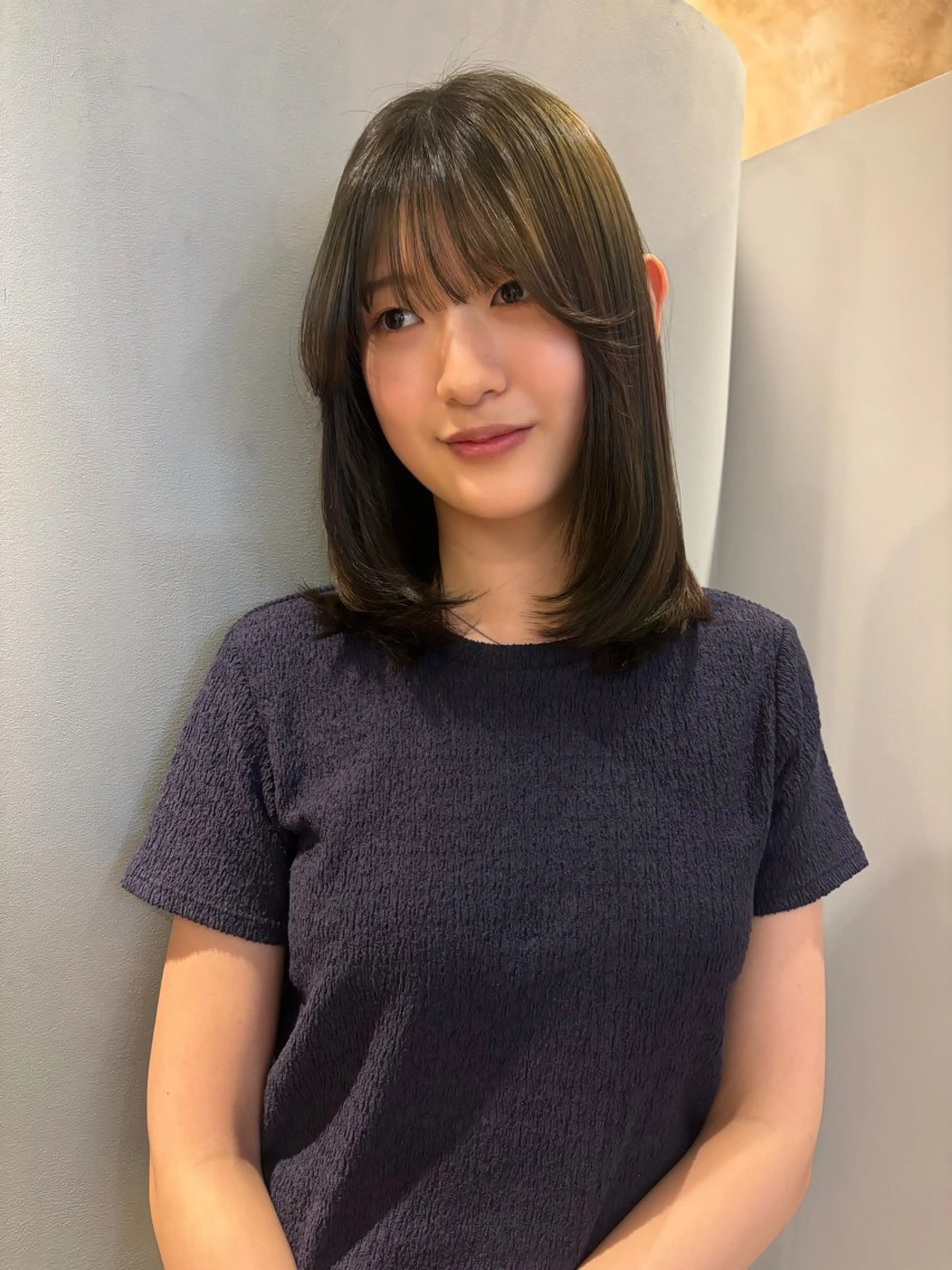 ミディアム カラー ベージュカラー オリーブベージュ トリートメント ヘアカラー lot れののヘアスタイル