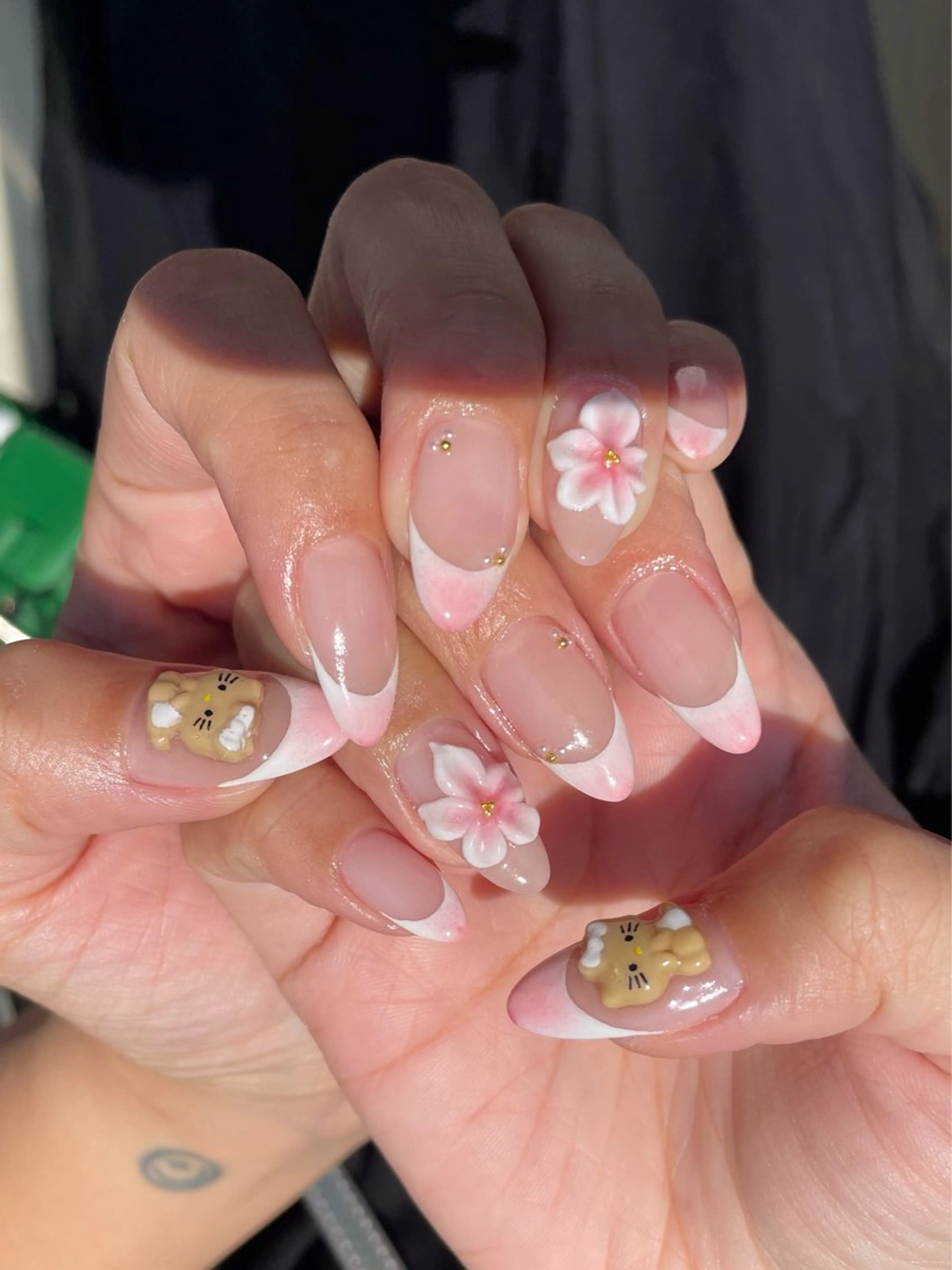 ネイル ハンドネイル Hisaka Mikiのネイルデザイン