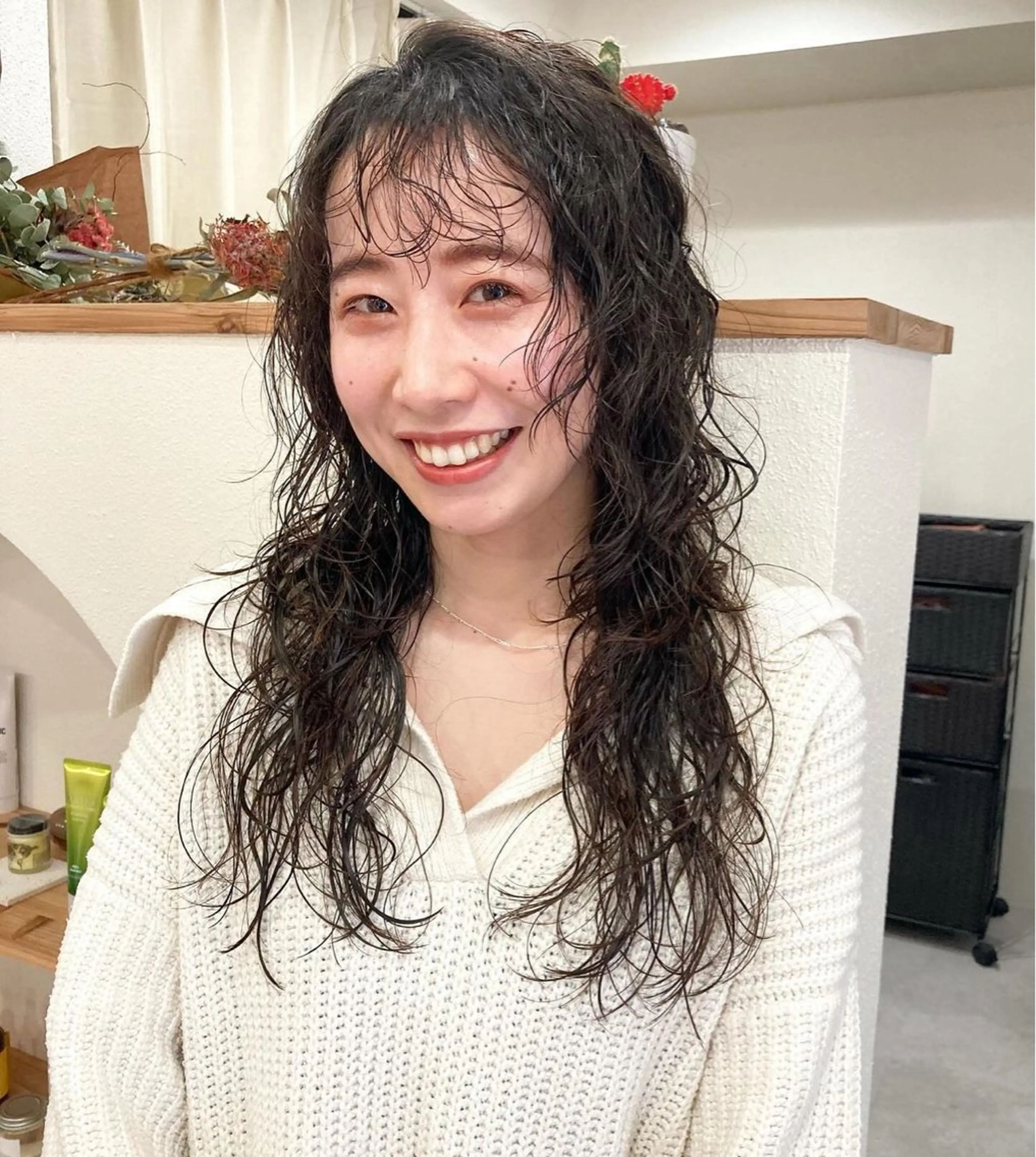 ロング 顔周りカット レイヤーカット ロング 大阪ヴィーガンサロン KANAKOのヘアスタイル