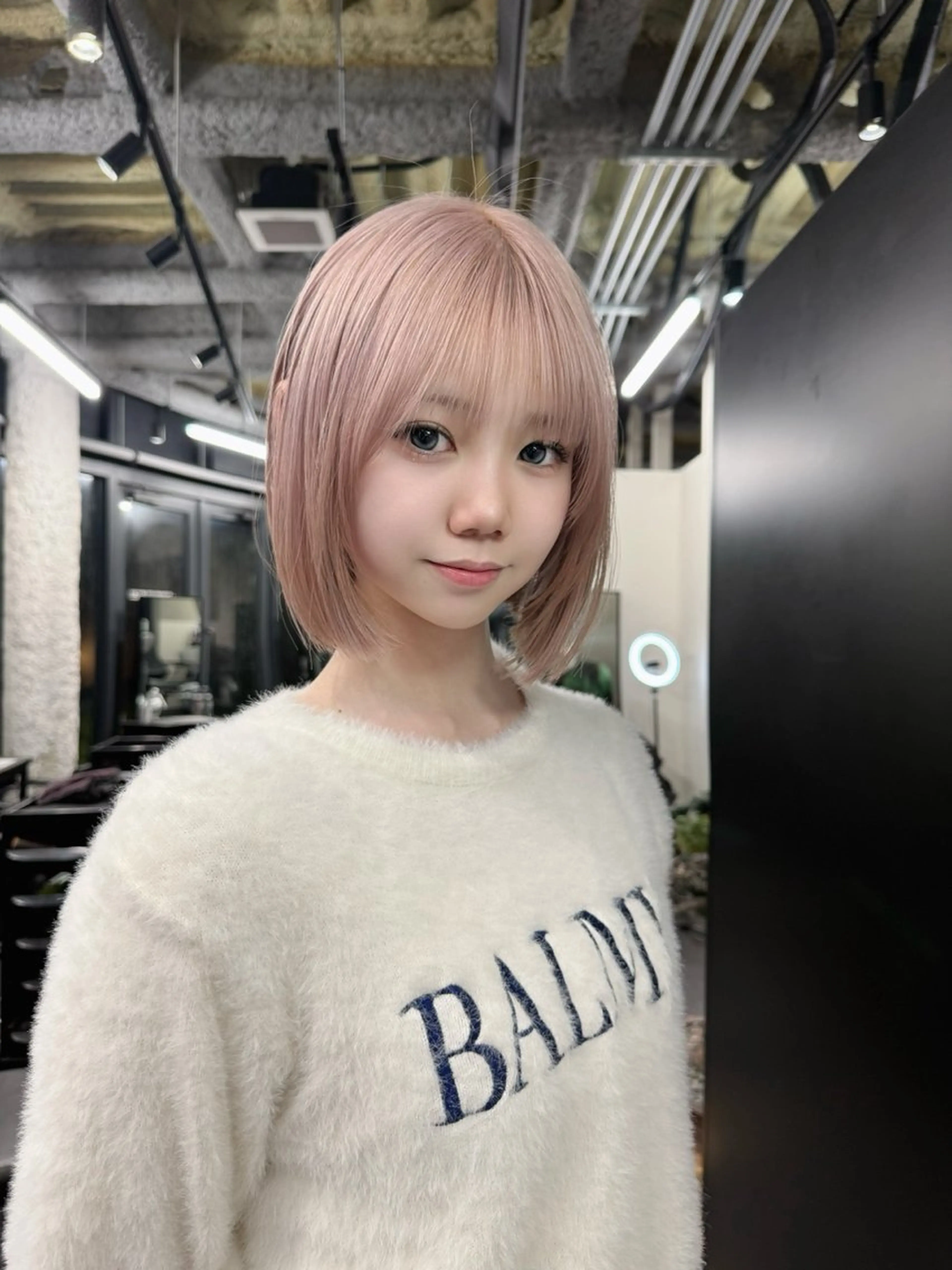 ショート カット ヘアカラー トリートメント 秋山 輝星のヘアスタイル