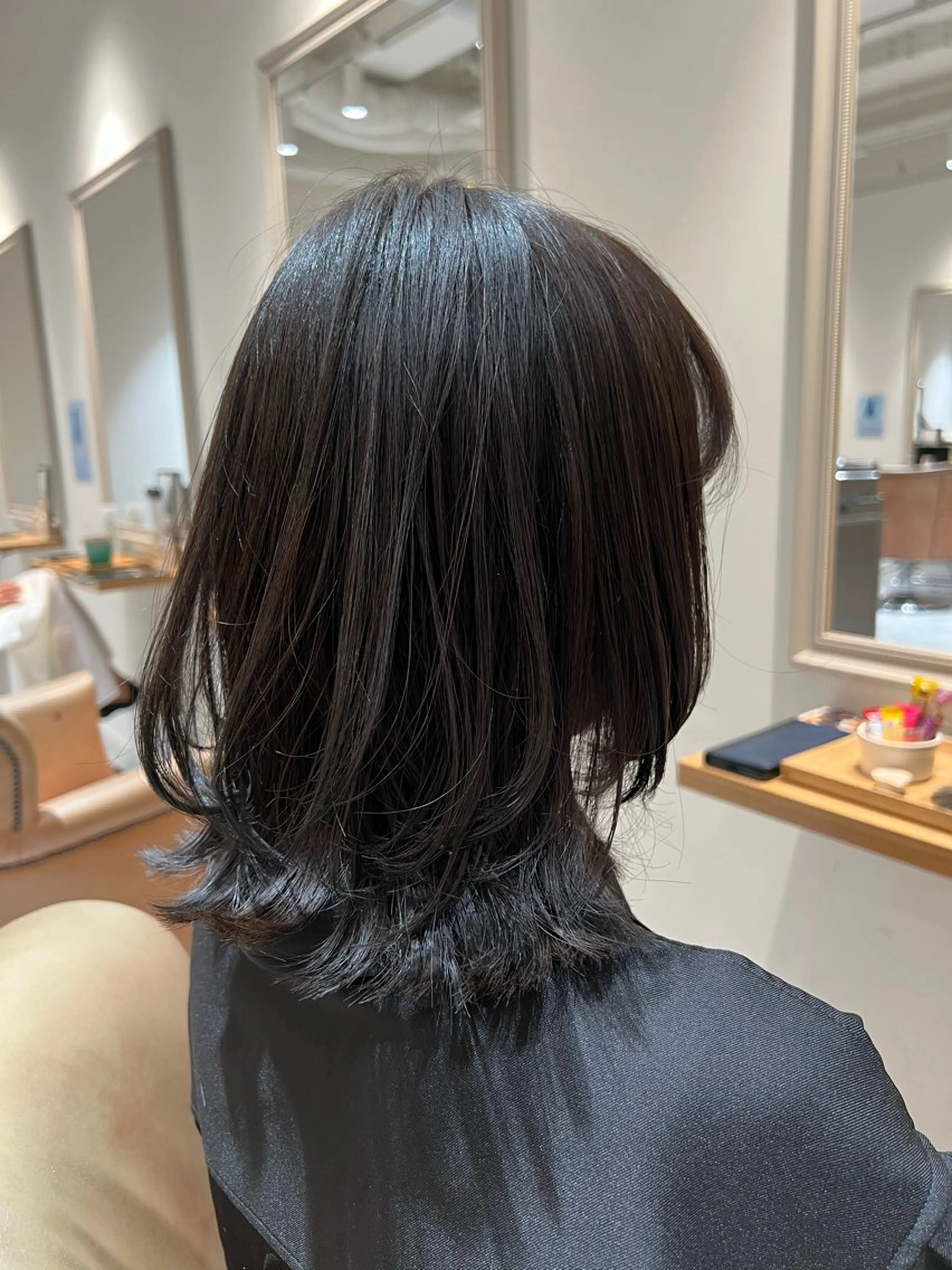 ミディアム 大河原 美優のヘアスタイル