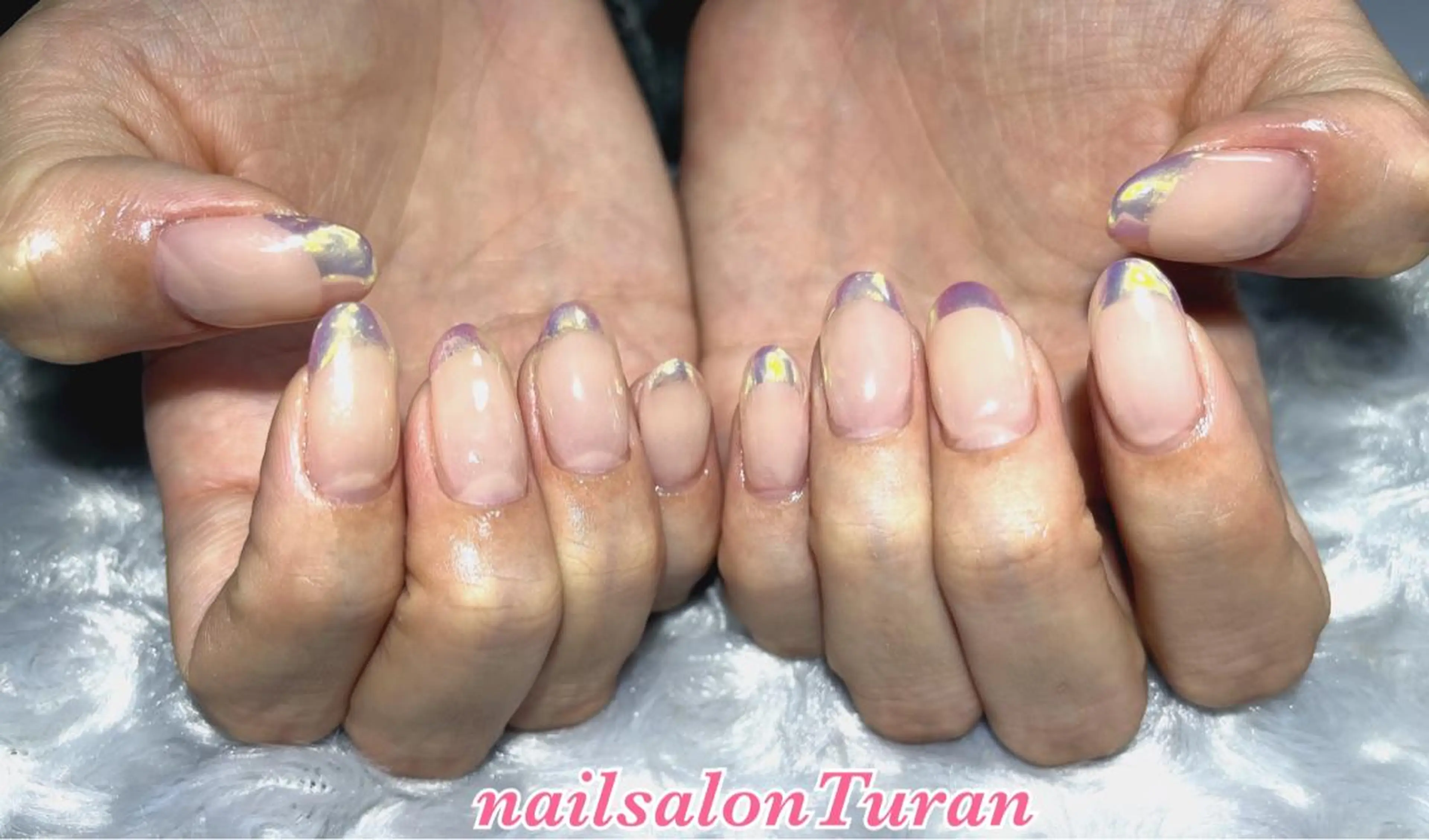 ネイル オーロラネイル フレンチネイル ジェルネイル ミラーネイル パラジェル 上村 未来のネイルデザイン