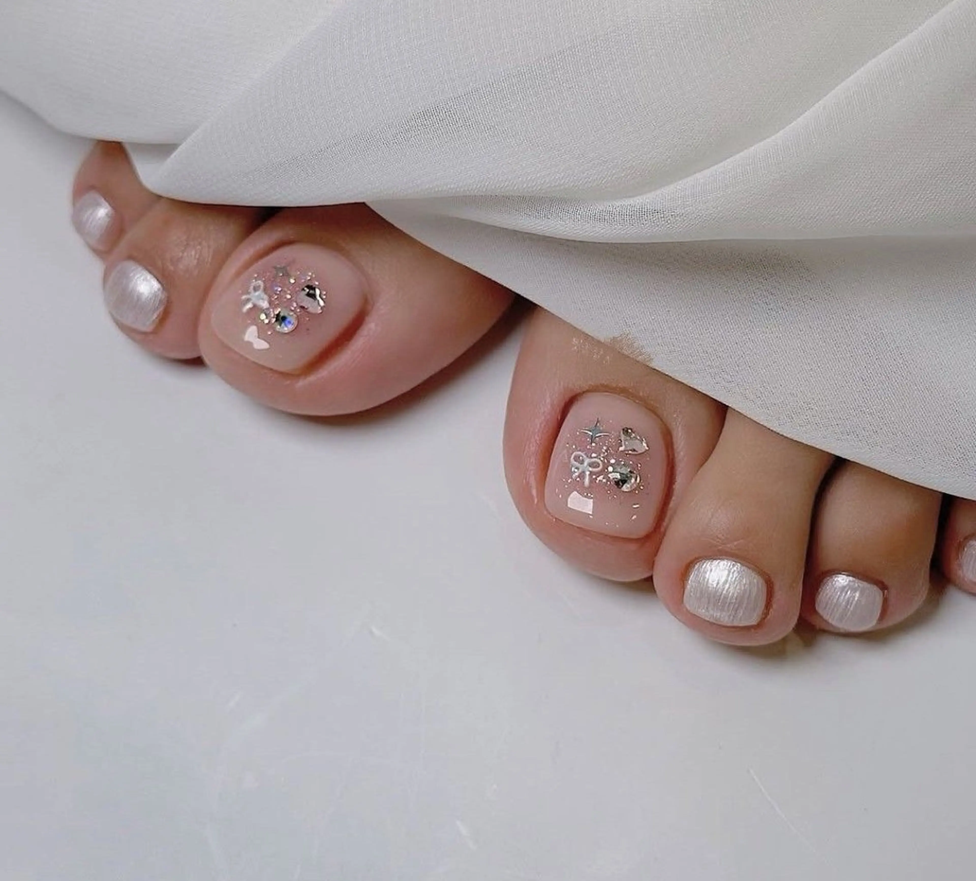 ネイル 韓国ネイル 持ち込み ニュアンスネイル ネイルチップ 冬ネイル RINN ANA.CHUOのネイルデザイン