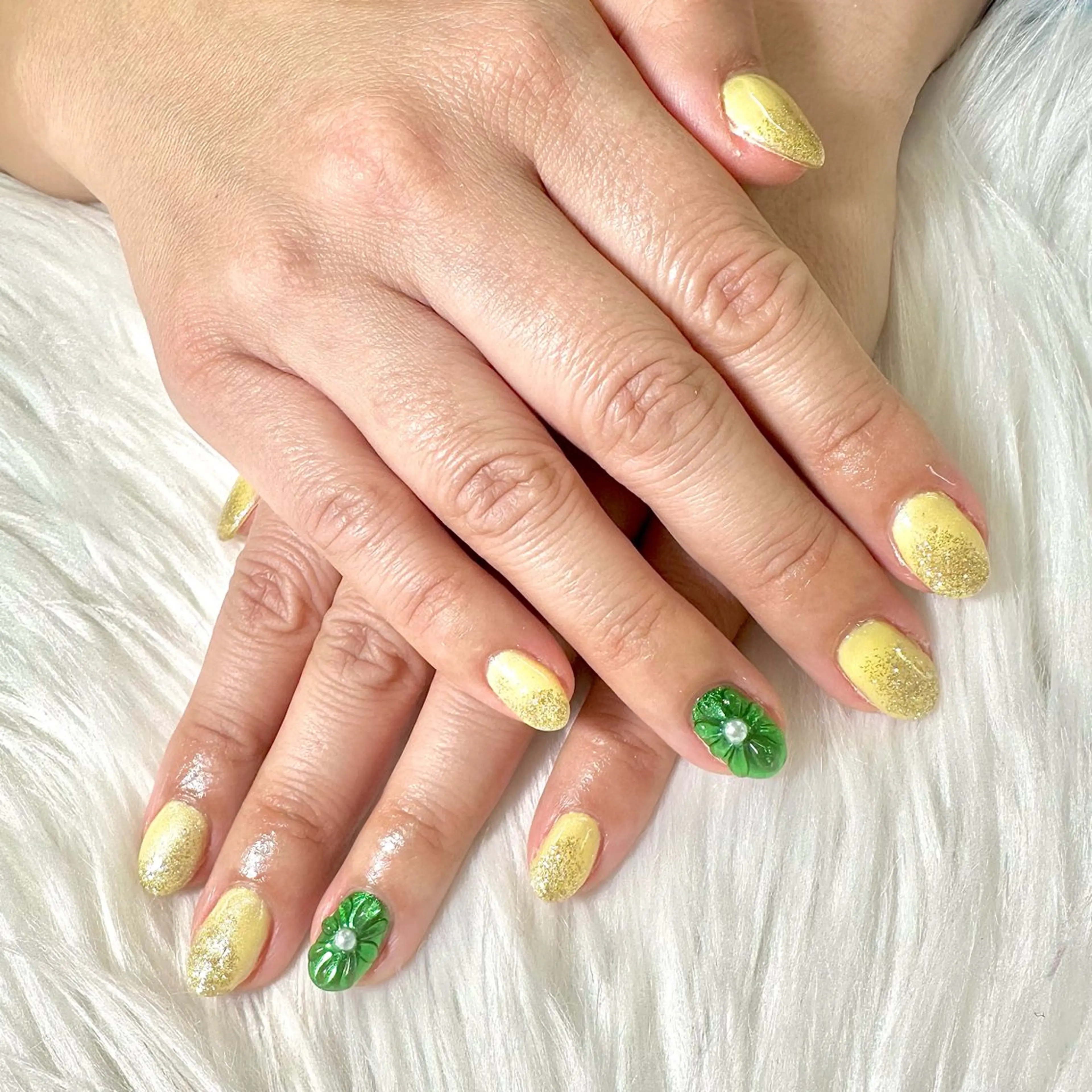 ネイル フラワーネイル グリーン ミラーネイル パステルネイル ぷっくりネイル ハンドネイル Heartnail Hino Reinaのネイルデザイン