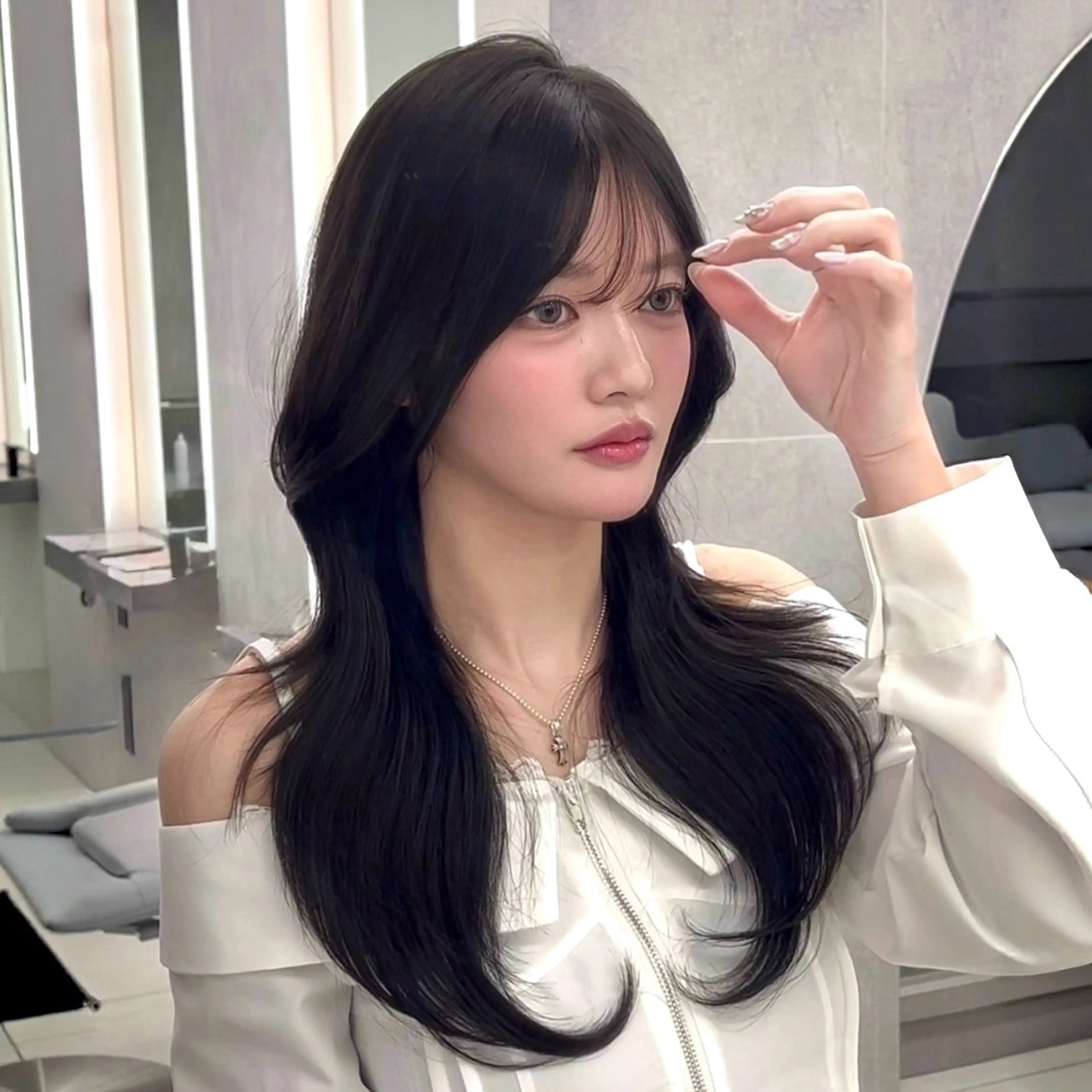 韓国レイヤーカット+ケアトリートメントの写真