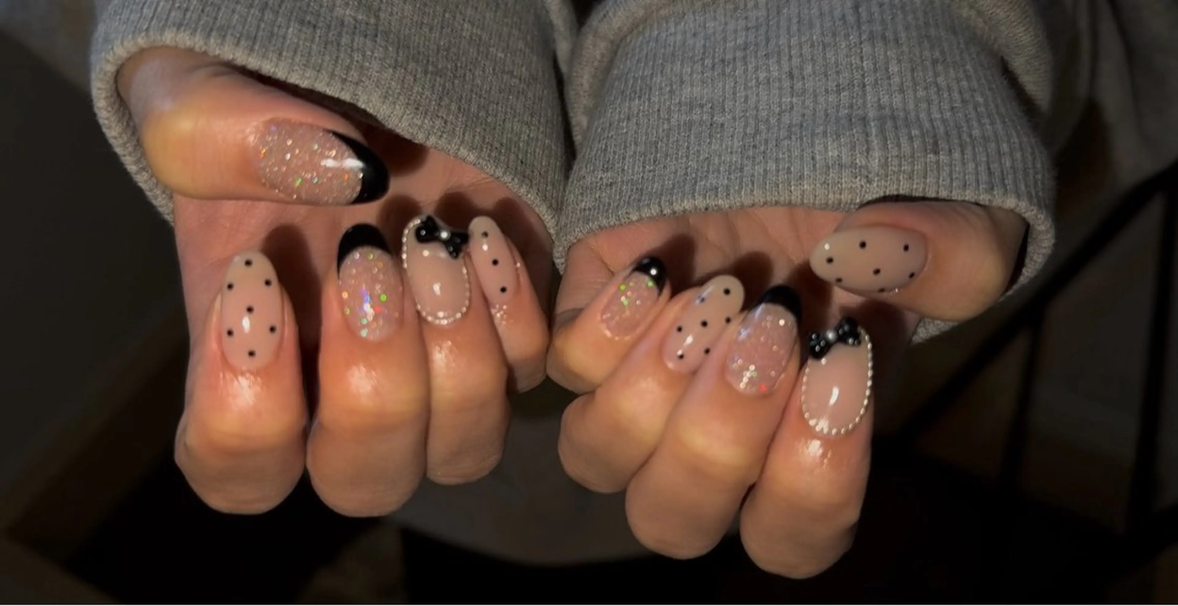 ネイル フラッシュネイル フレンチネイル ガーリー Elle. HINATAのネイルデザイン