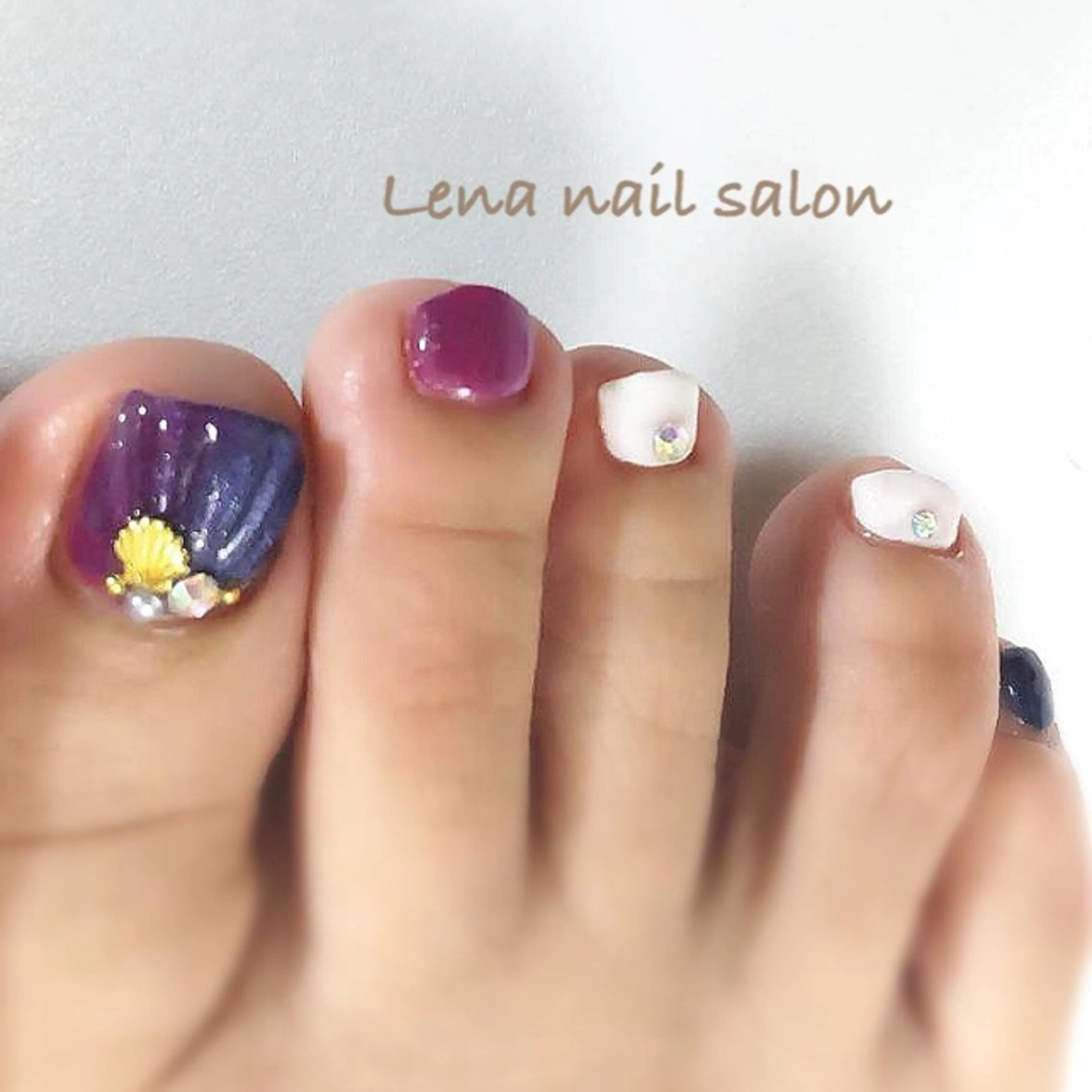 ネイル フットネイル 自爪育成ネイルケア Lena  nailのネイルデザイン